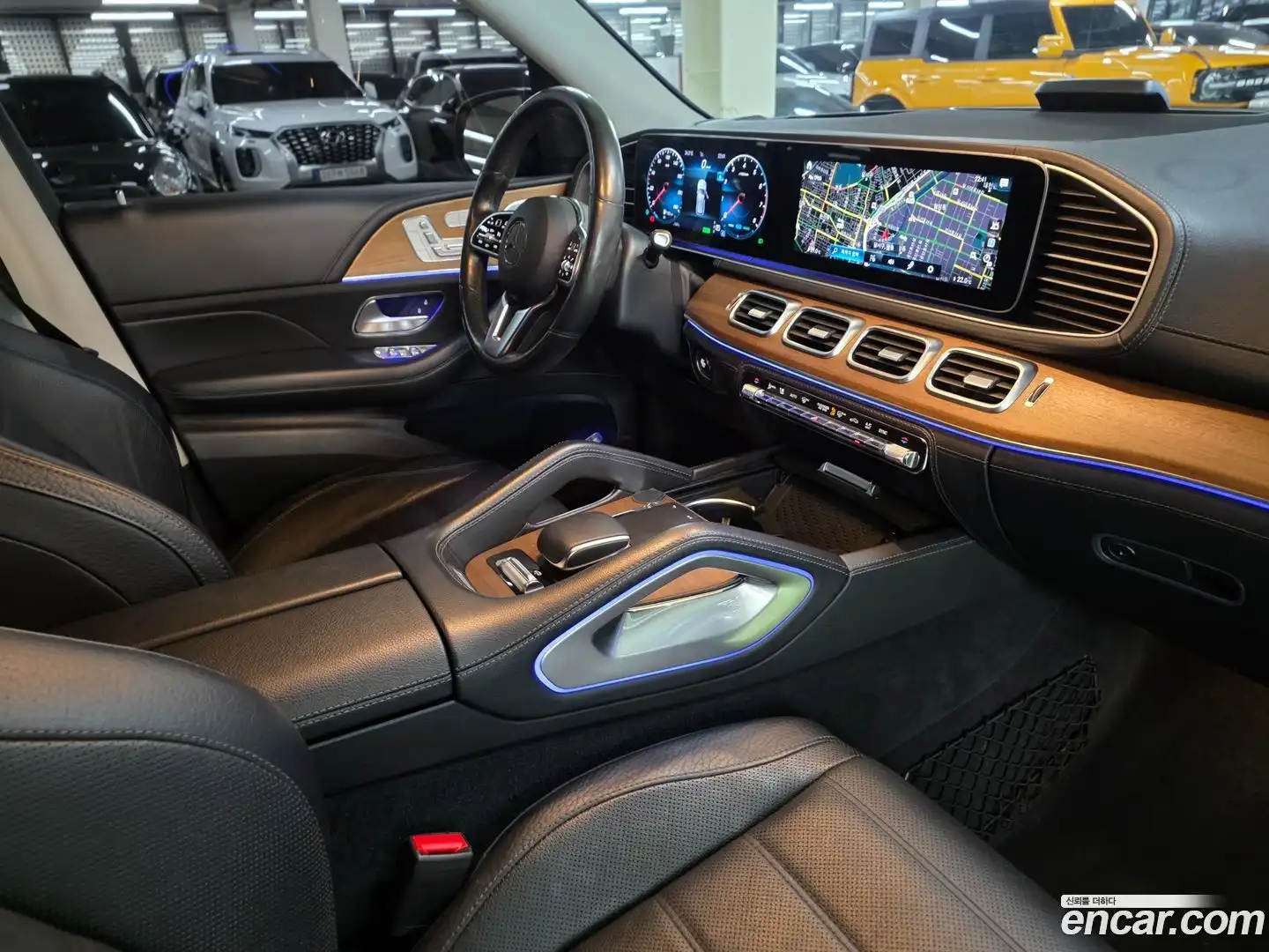 GLE-Class Mercedes-Benz 2019.11-OPTION-023