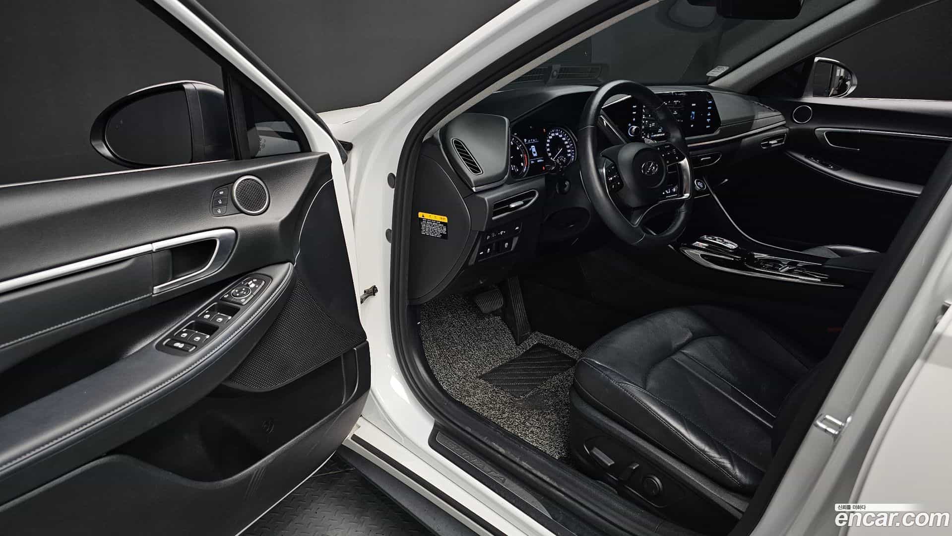 Sonata Hyundai 2019.8-OPTION-015