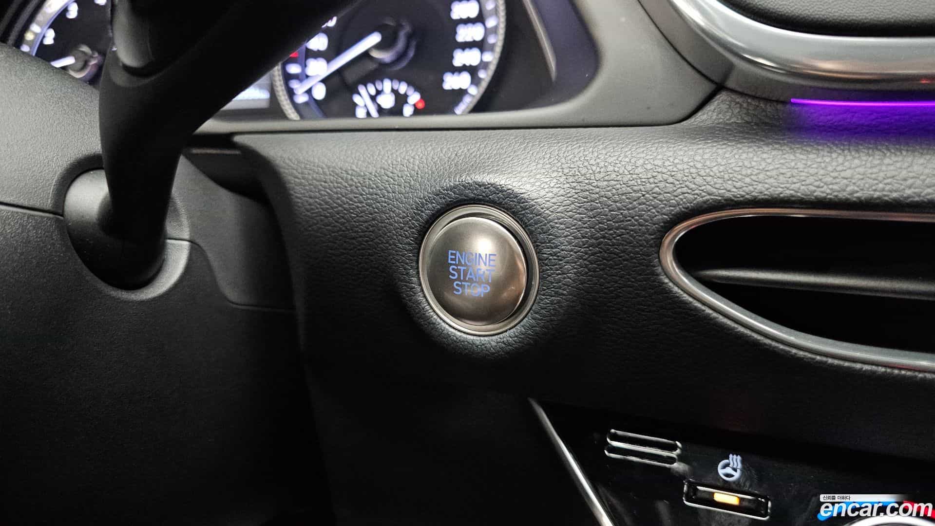 Sonata Hyundai 2019.8-OPTION-041