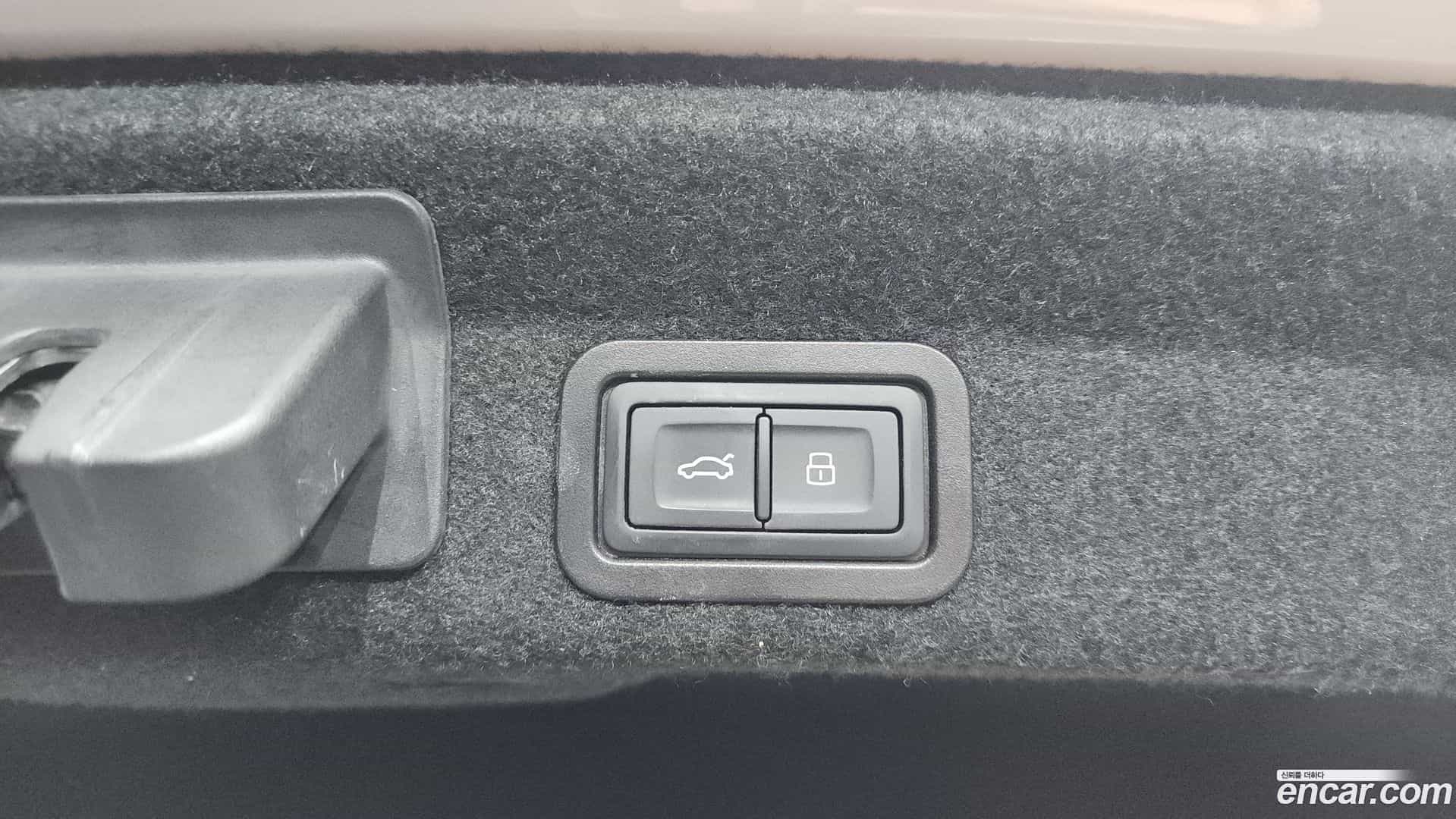 A6 Audi 2019.9-OPTION-021
