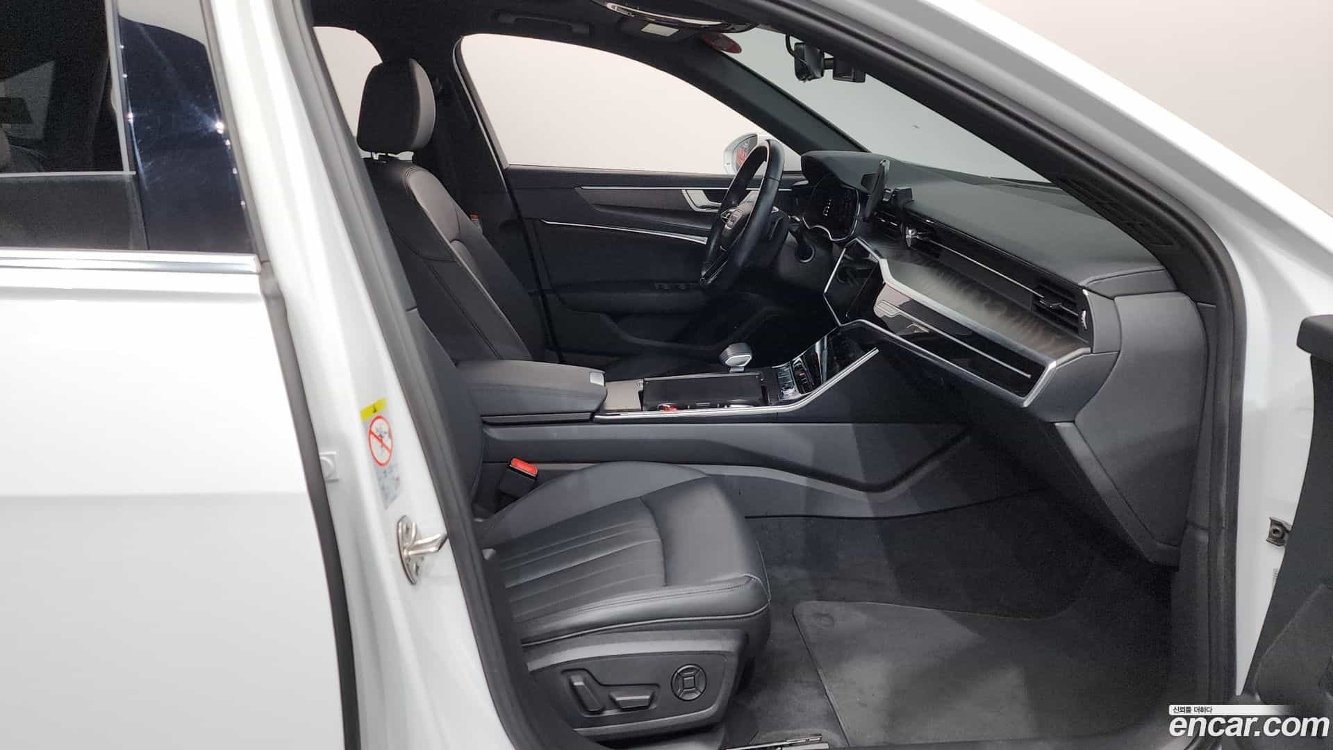 A6 Audi 2019.9-INNER-036