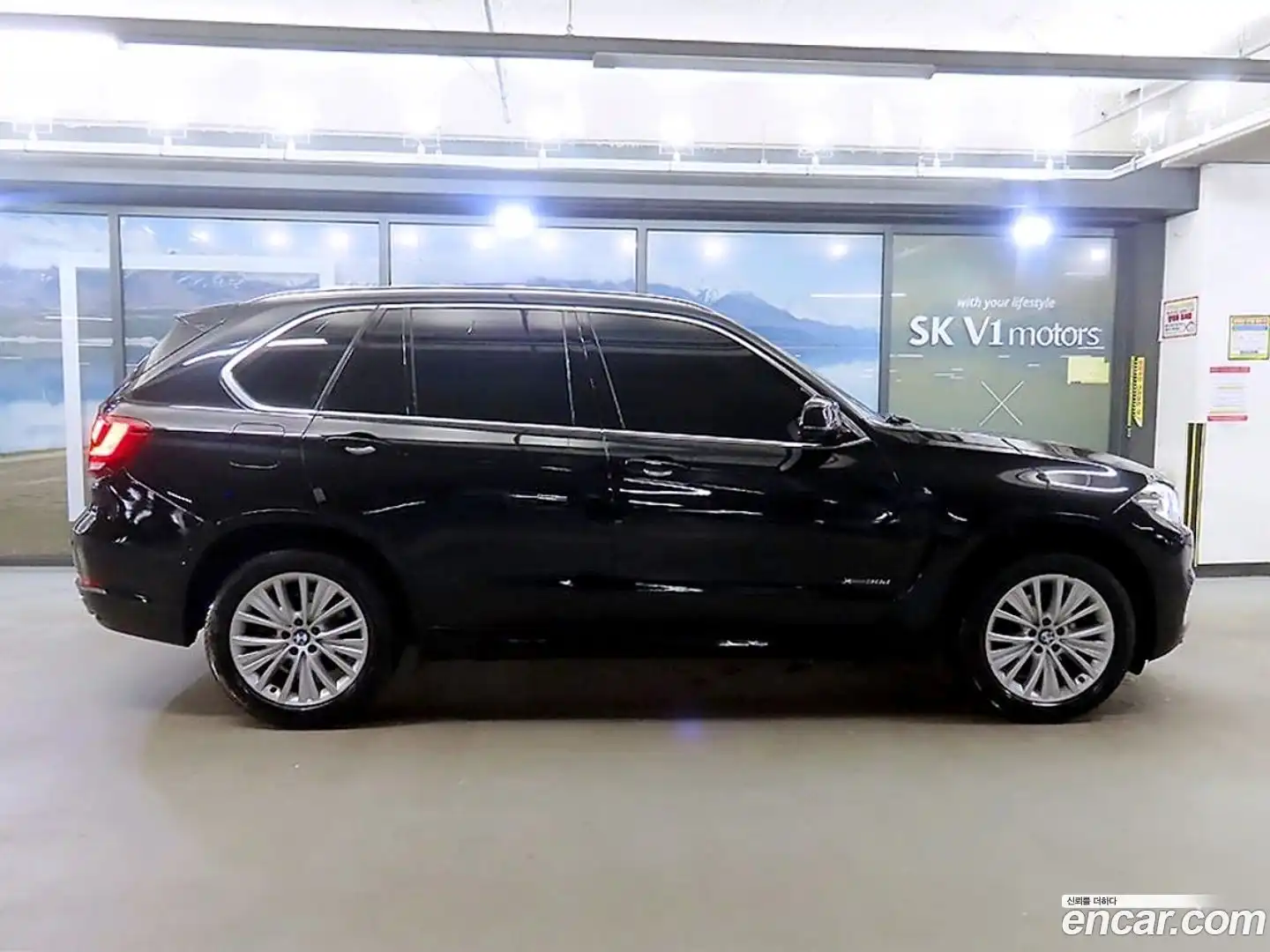 X5 BMW 2017.10-OUTER-003