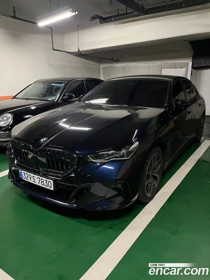 5-Series BMW 2025.10-OUTER-002