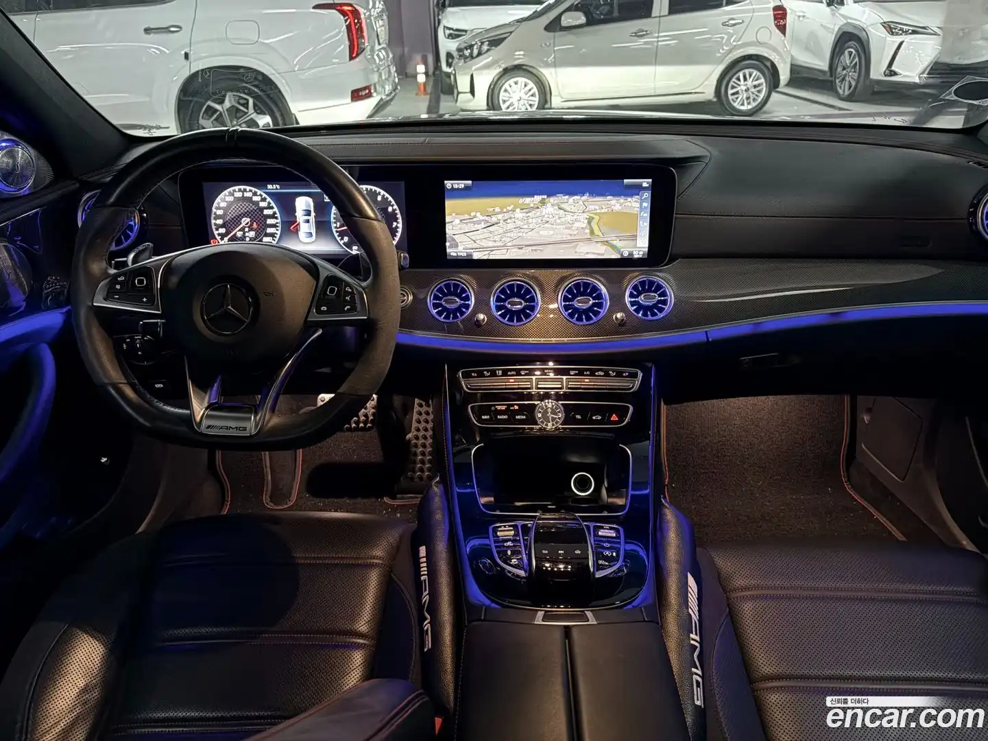 E-Class Mercedes-Benz 2018.3-INNER-010