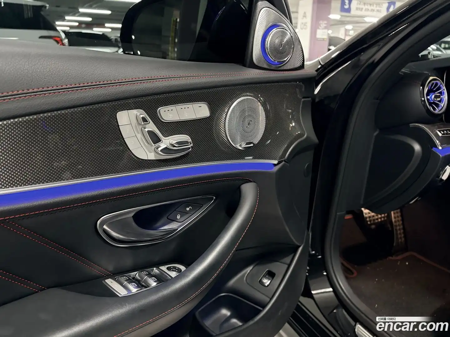 E-Class Mercedes-Benz 2018.3-OPTION-019