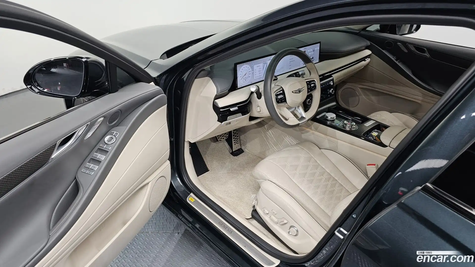 G80 Genesis 2025.4-INNER-010