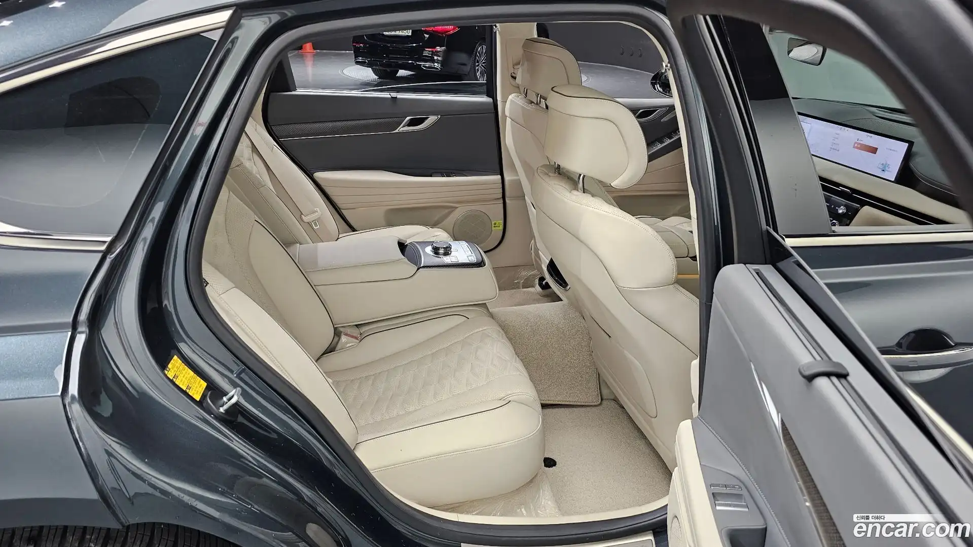 G80 Genesis 2025.4-OPTION-015