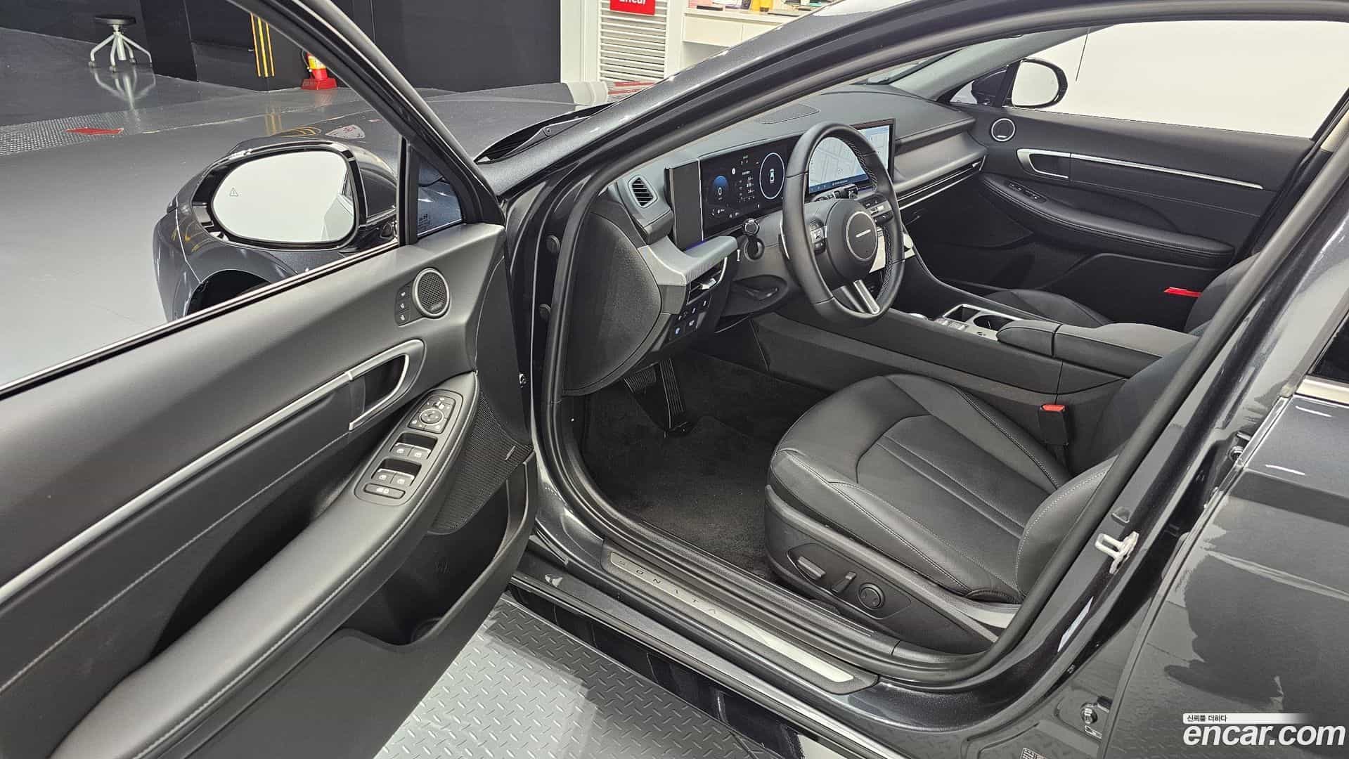 Sonata Hyundai 2025.8-INNER-010