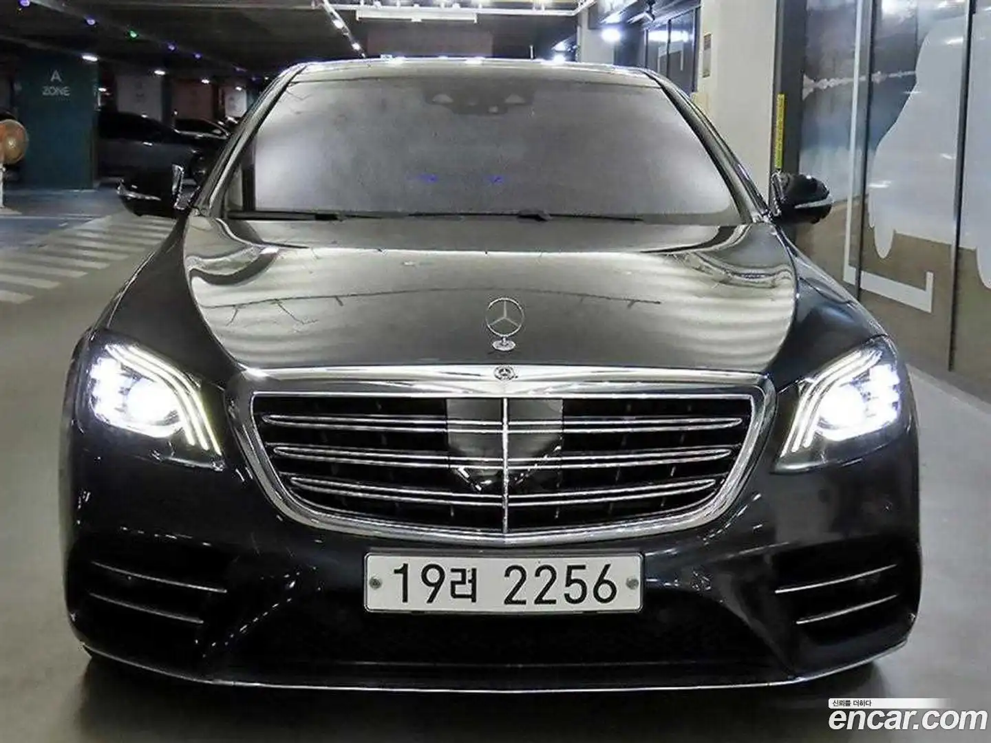 S-Class Mercedes-Benz 2018.8-OUTER-002