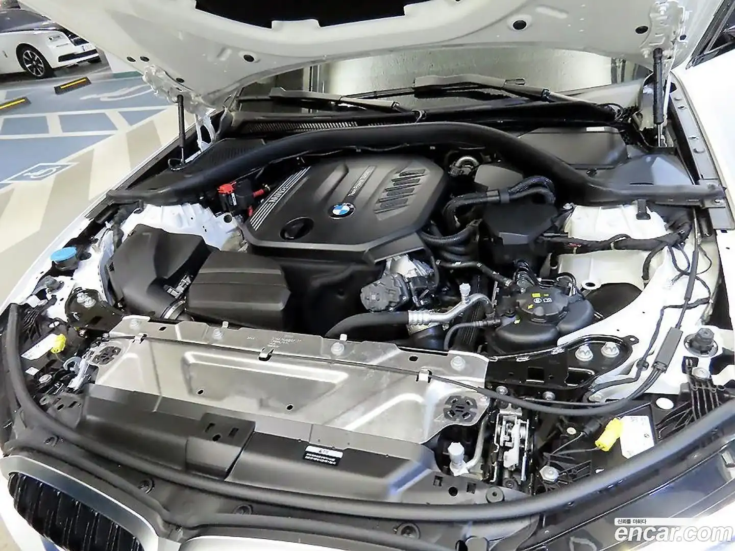 3-Series BMW 2025.3-OPTION-023