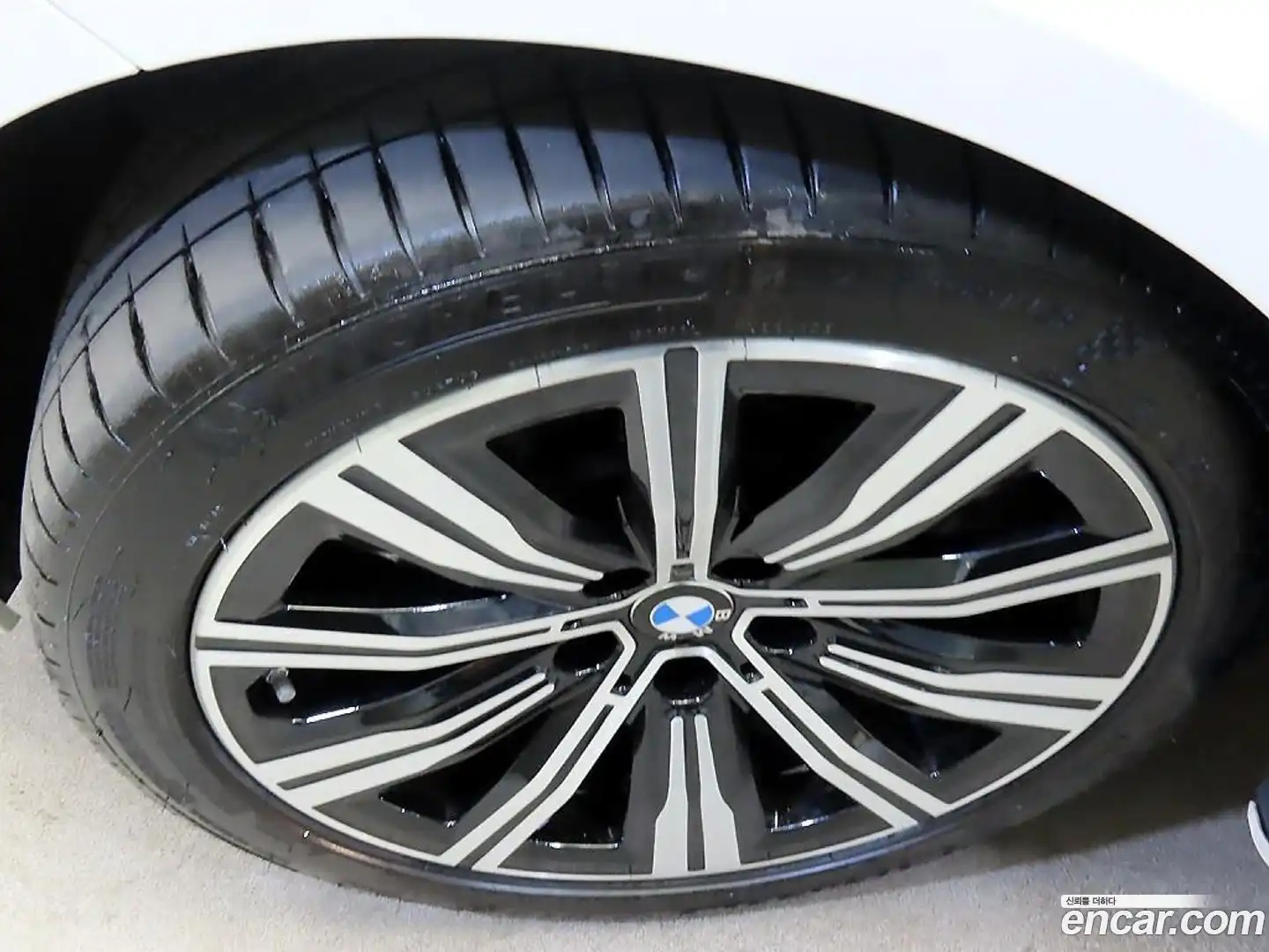 3-Series BMW 2025.3-OPTION-024