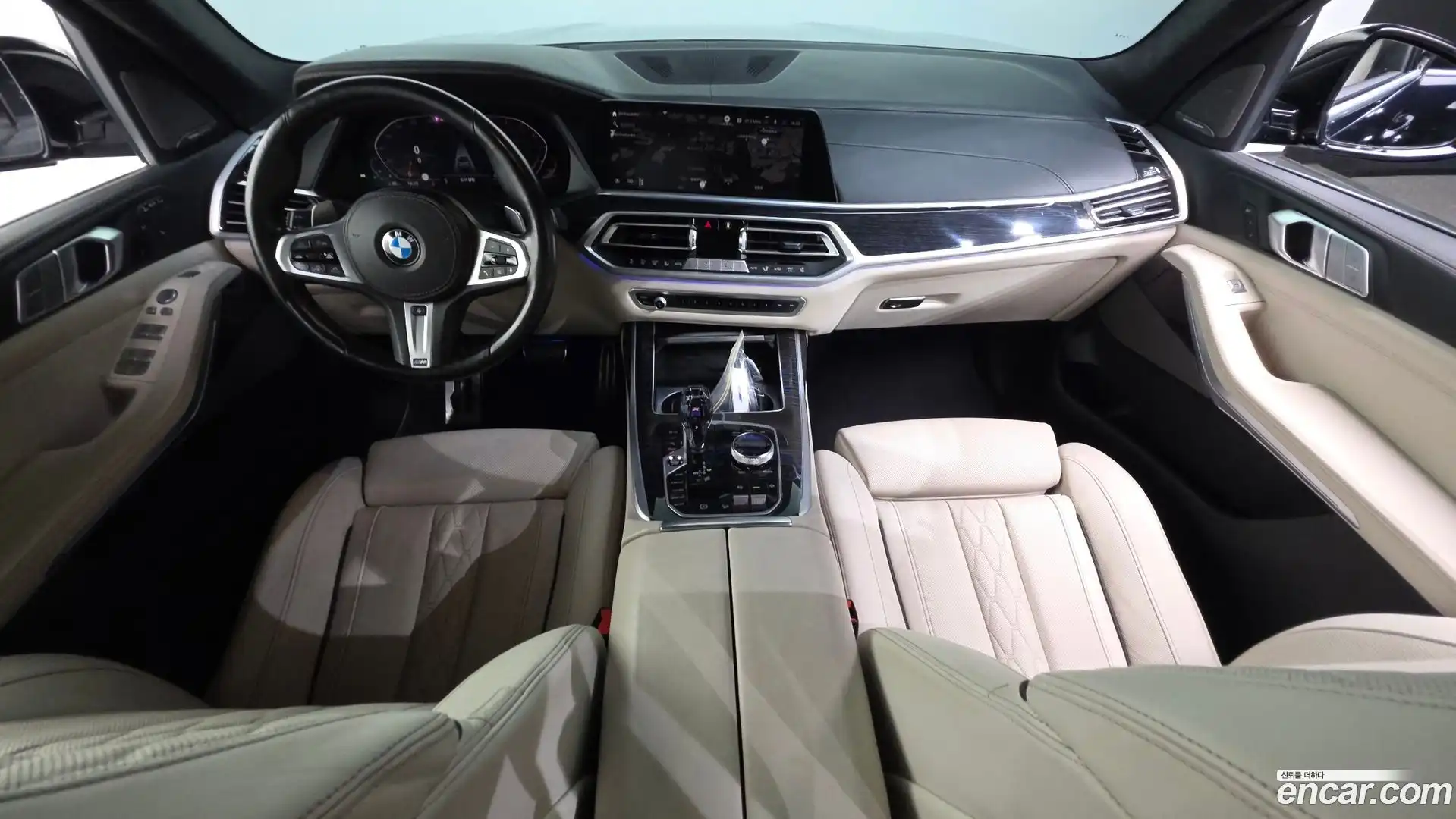 X7 BMW 2021.0-INNER-007