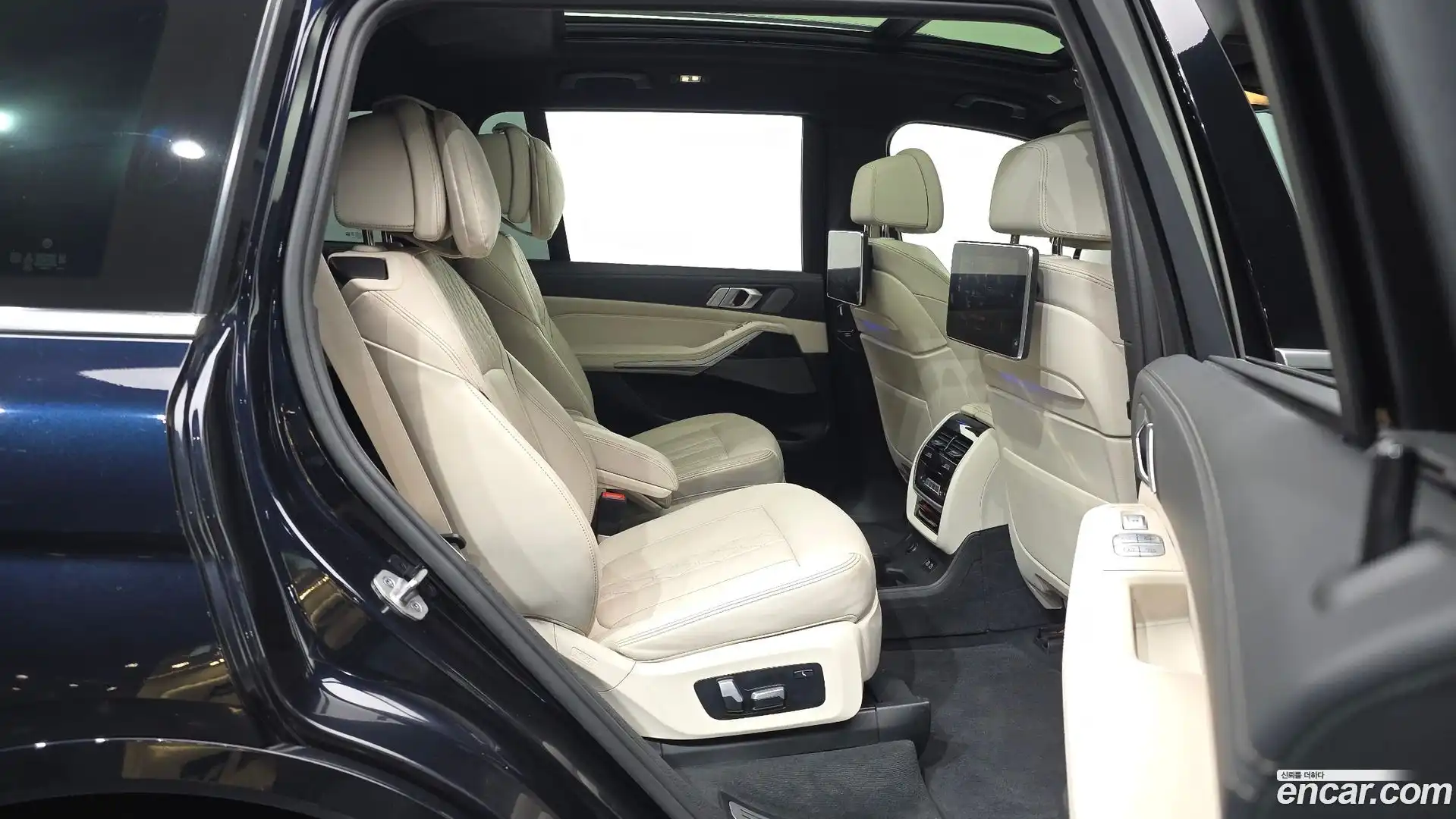 X7 BMW 2021.0-OPTION-016