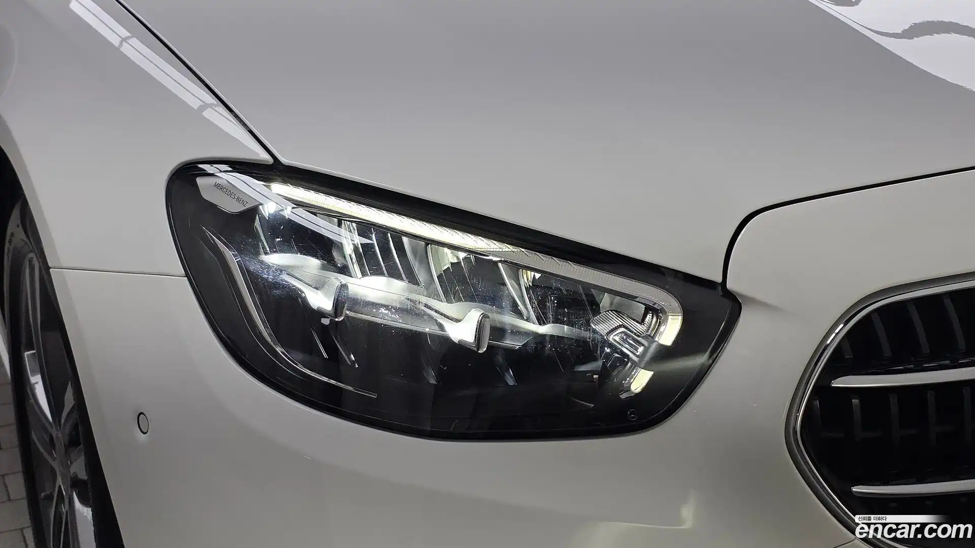 E-Class Mercedes-Benz 2023.9-OUTER-032