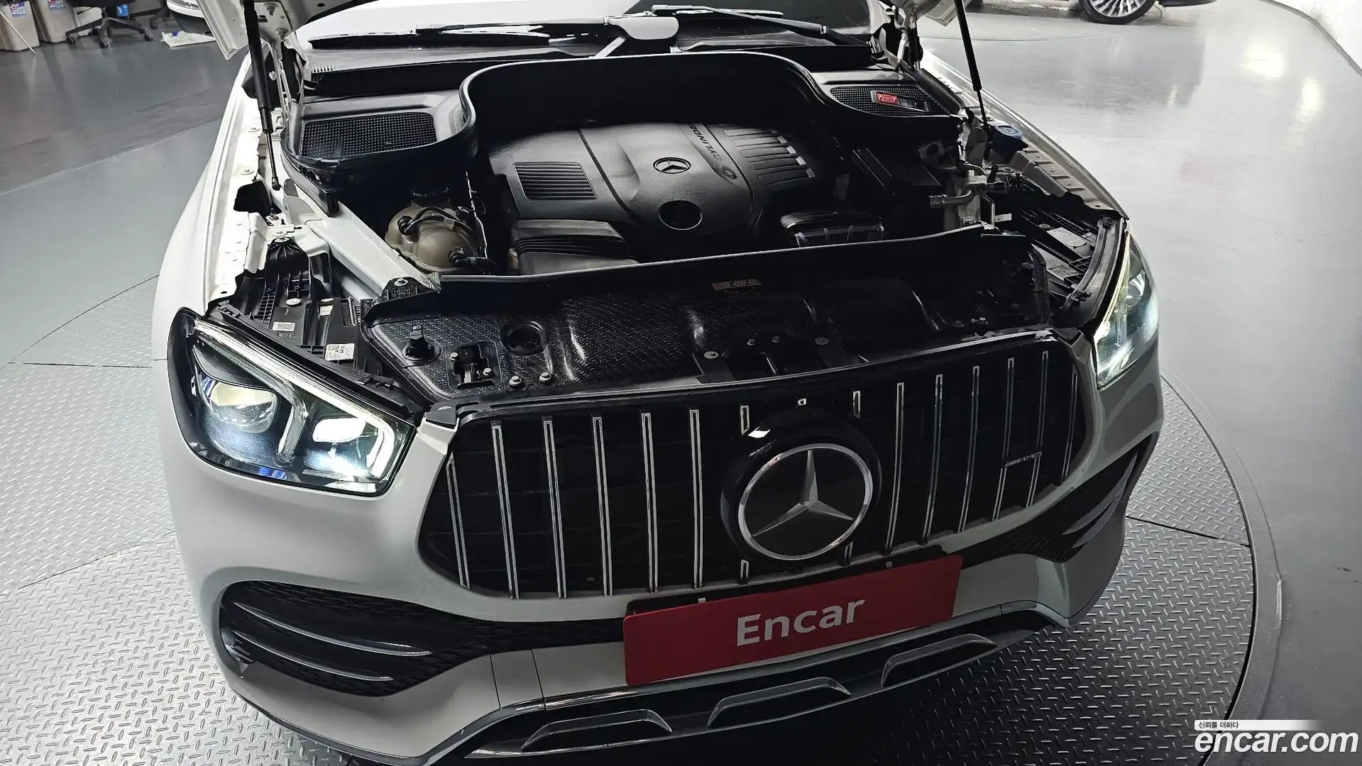 GLE-Class Mercedes-Benz 2020.5-OUTER-006