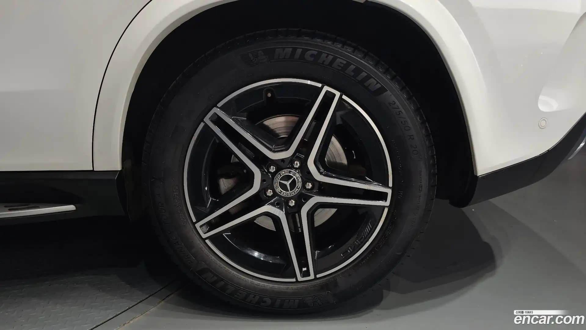 GLE-Class Mercedes-Benz 2020.5-OUTER-031