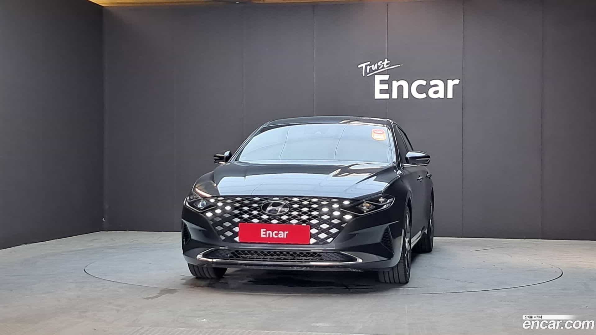 Grandeur Hyundai 2022.5-OUTER-003