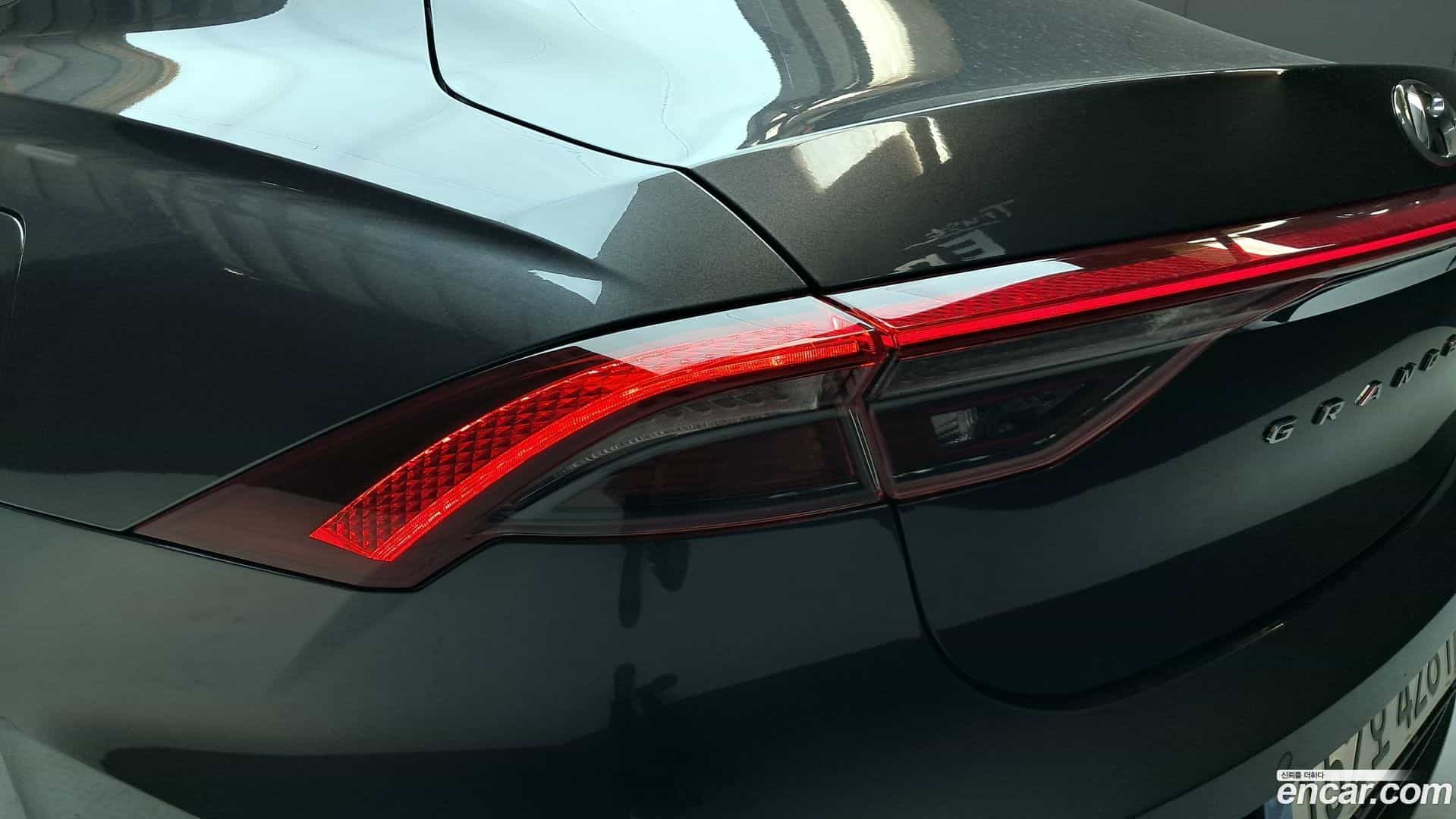 Grandeur Hyundai 2022.5-OUTER-033
