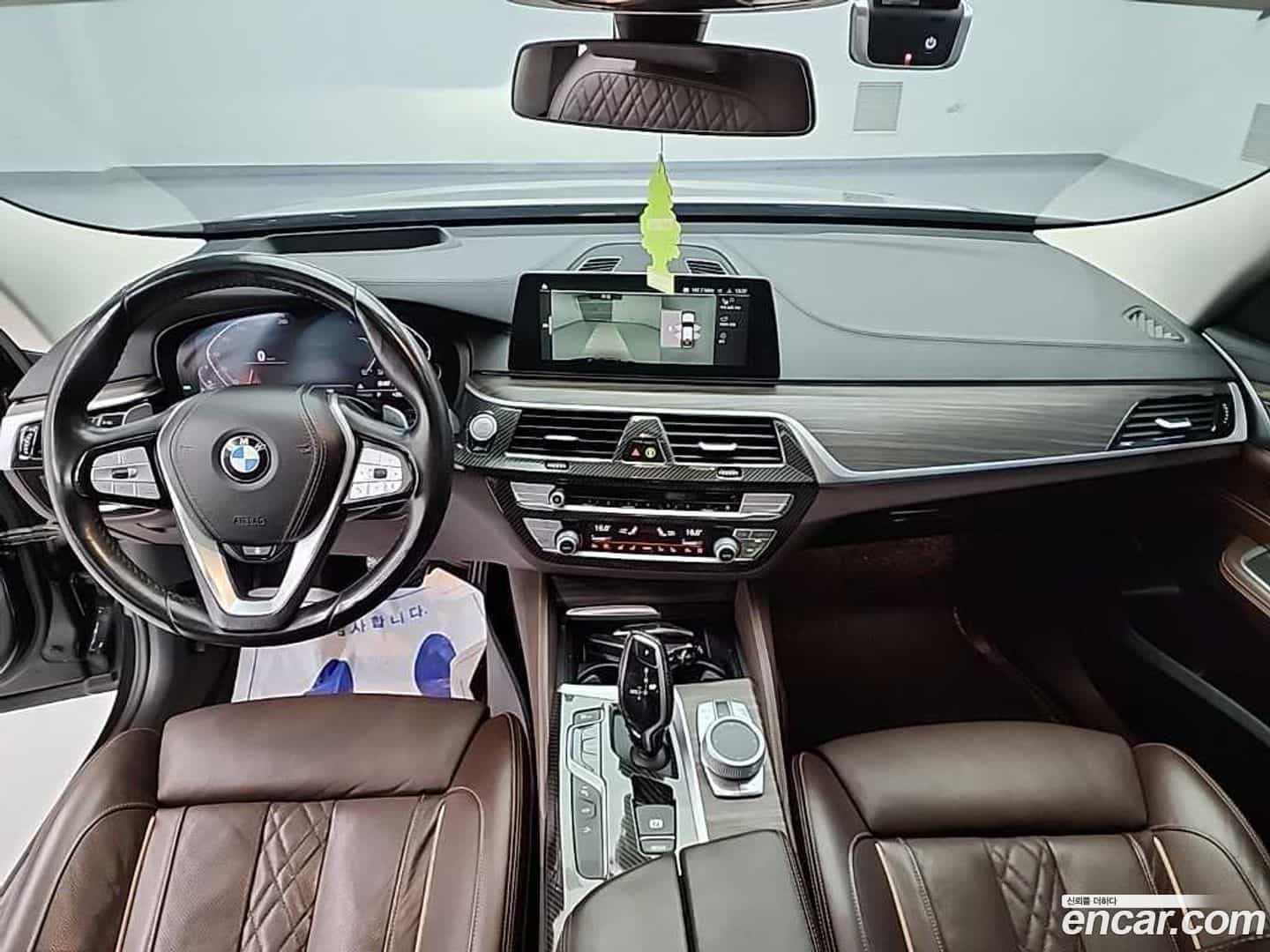 Gran Turismo BMW 2019.11-INNER-007