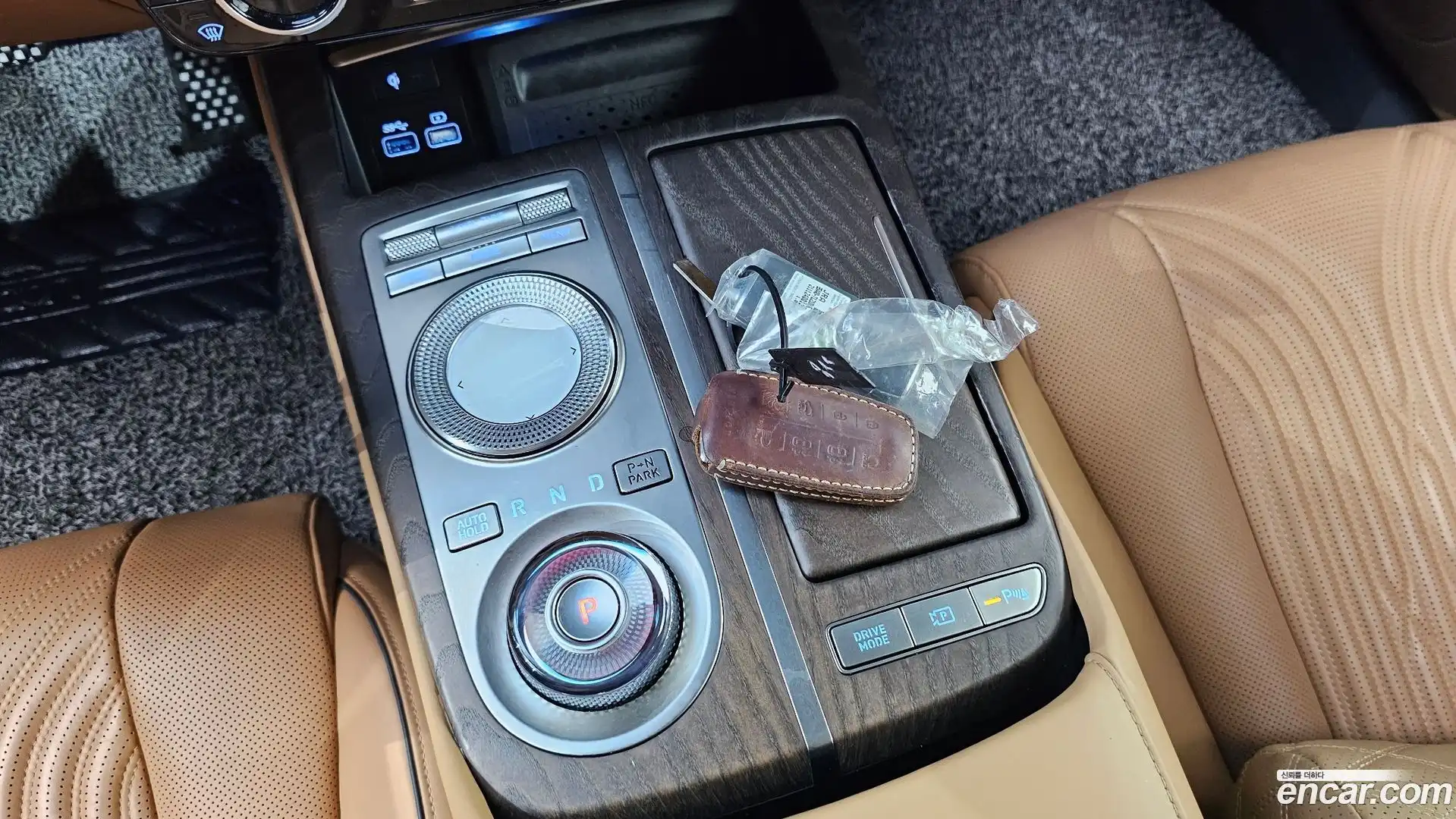 G80 Genesis 2021.11-INNER-009