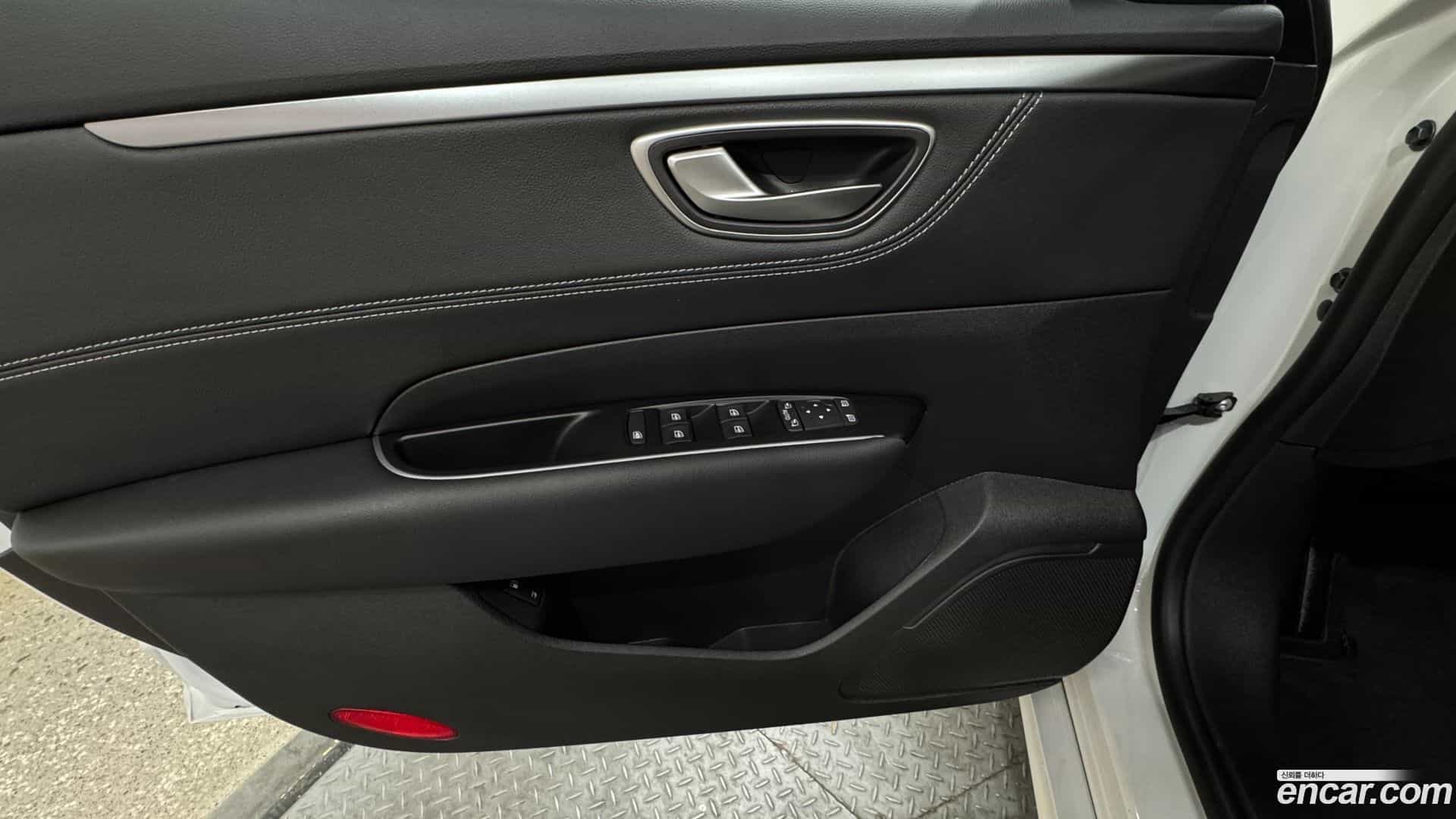 SM6 Renault Korea 2025.7-INNER-010