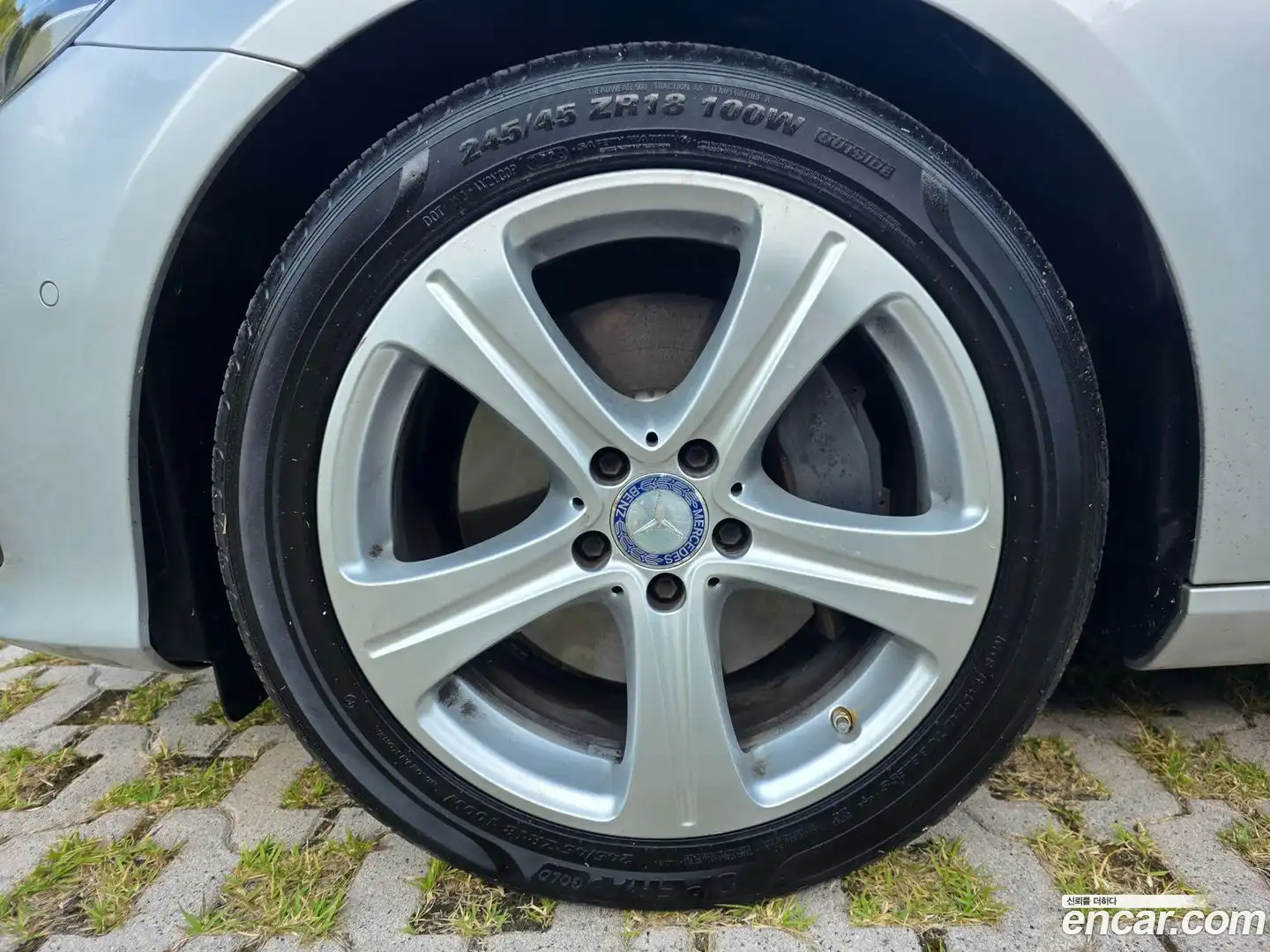 E-Class Mercedes-Benz 2016.7-OUTER-005