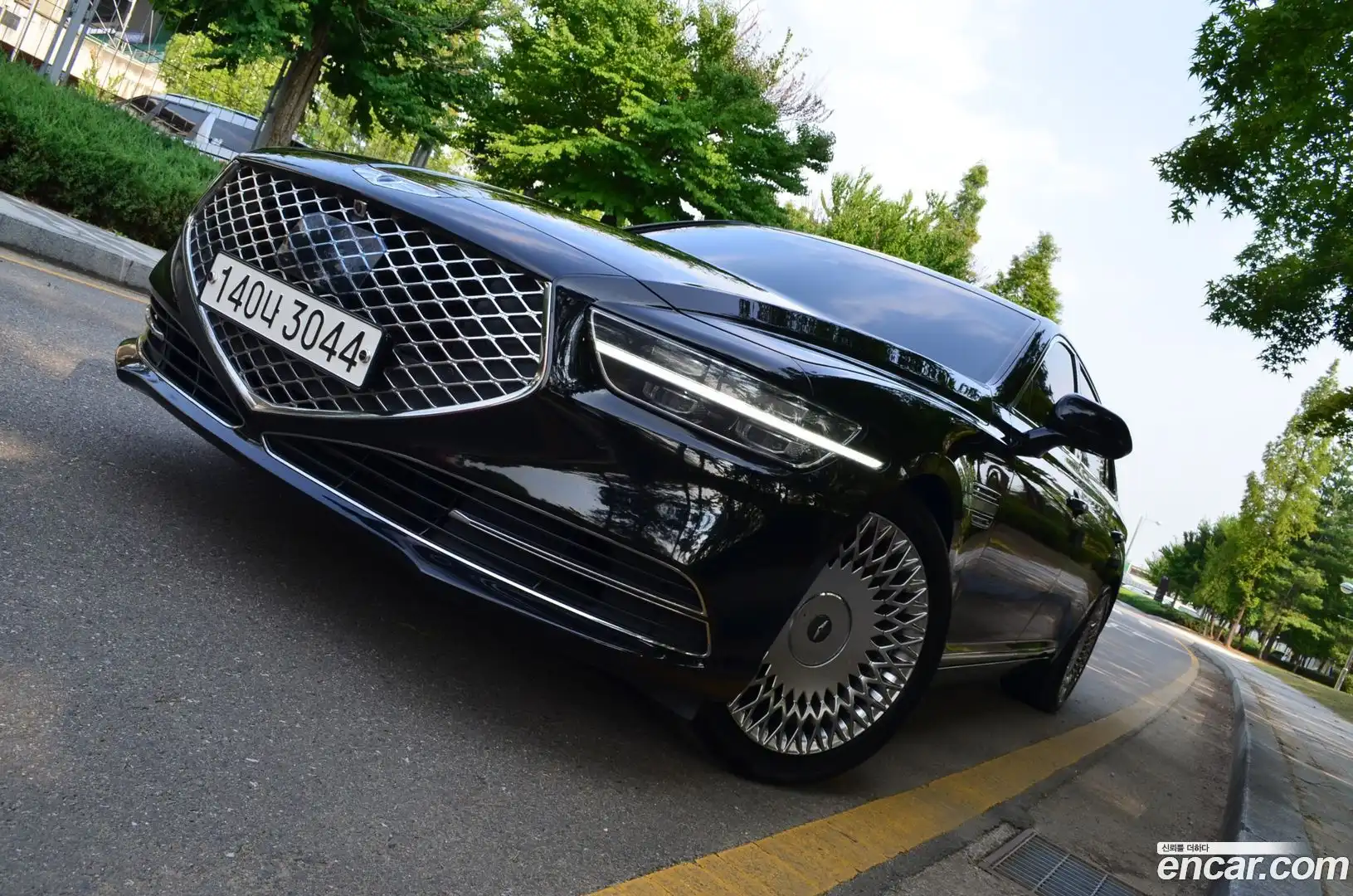 G90 Genesis 2019.10-OUTER-003