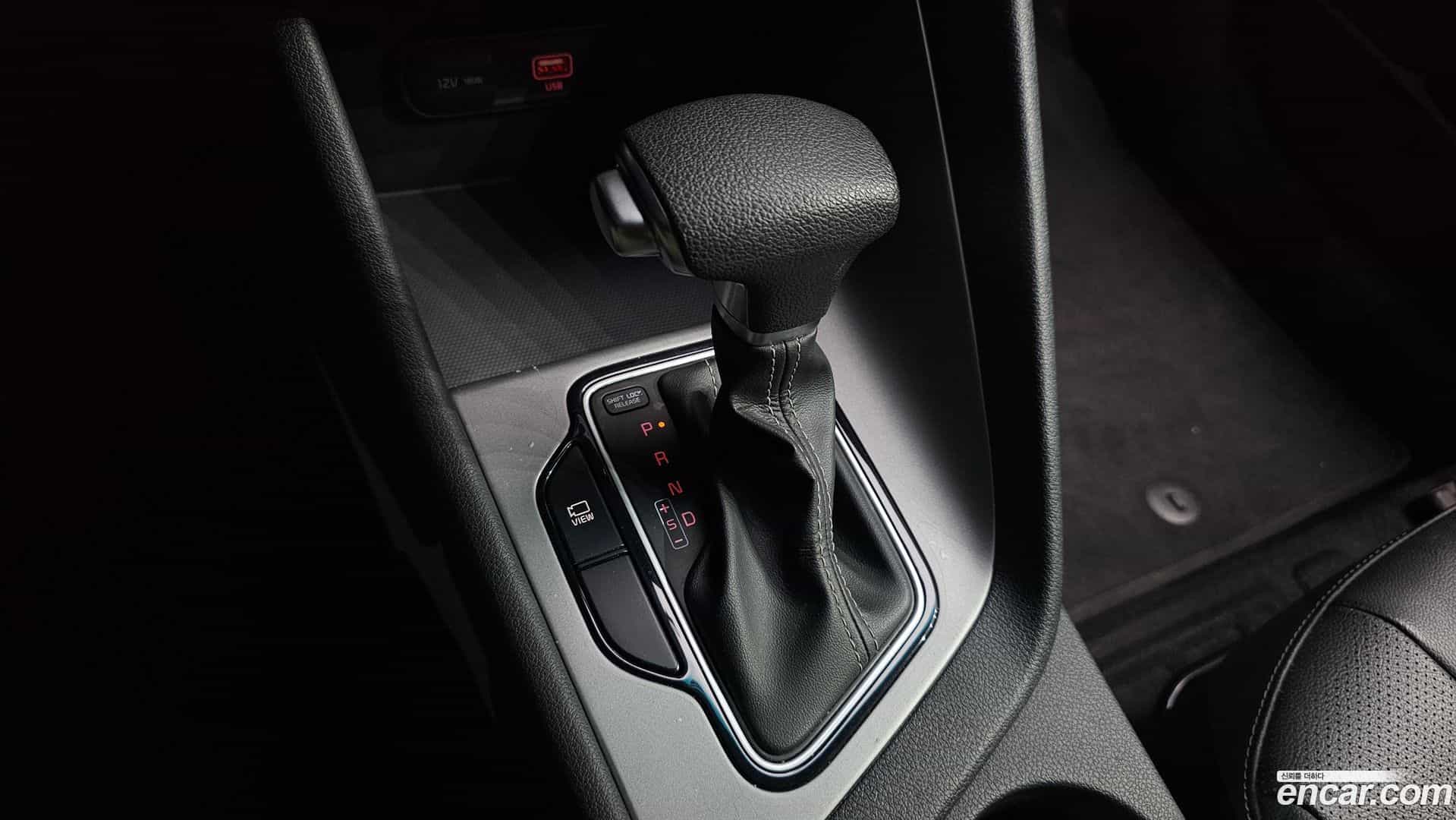 Niro Kia 2020.2-INNER-009