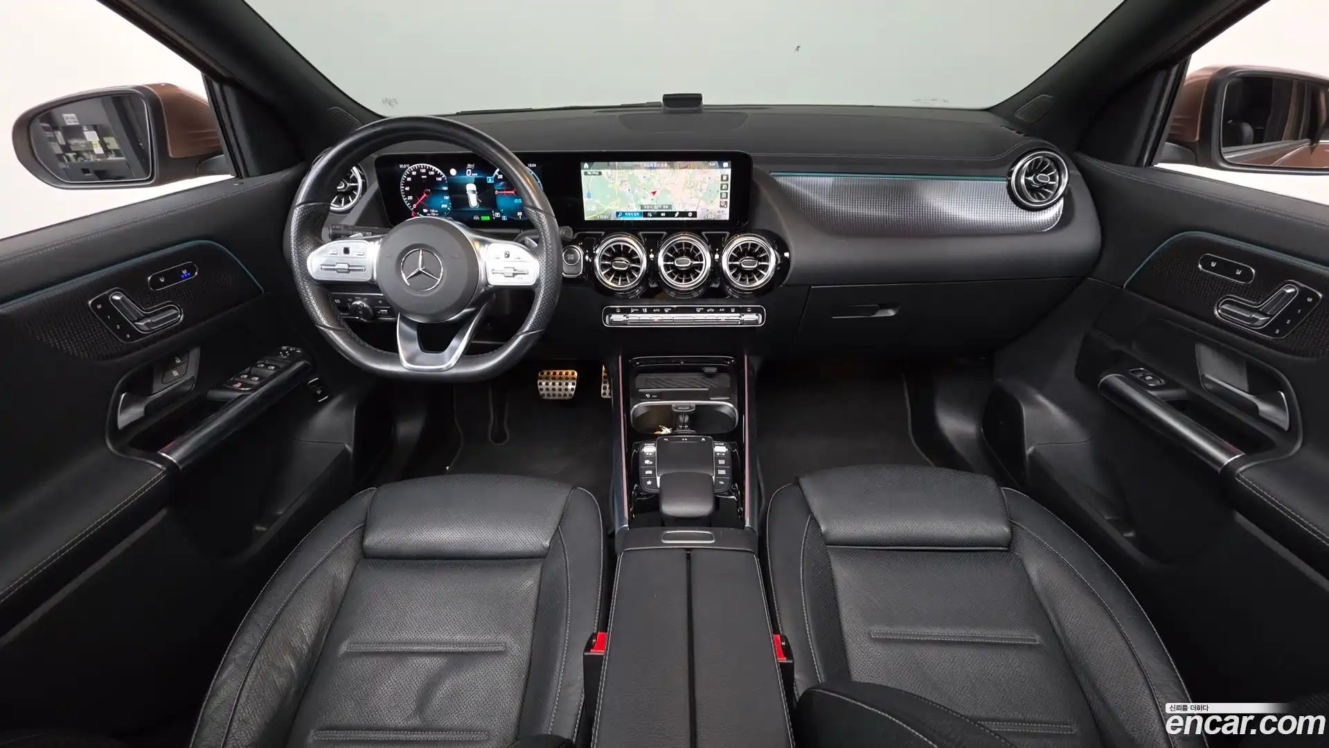 EQA Mercedes-Benz 2022.3-INNER-007