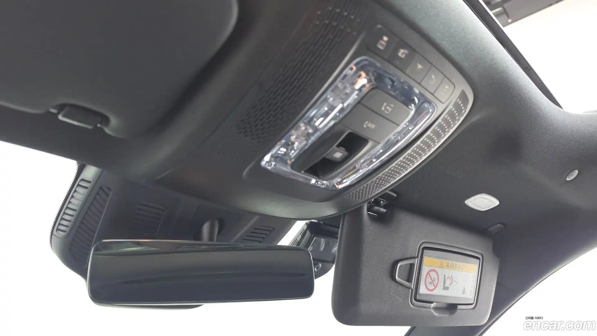 EQA Mercedes-Benz 2022.3-OPTION-024