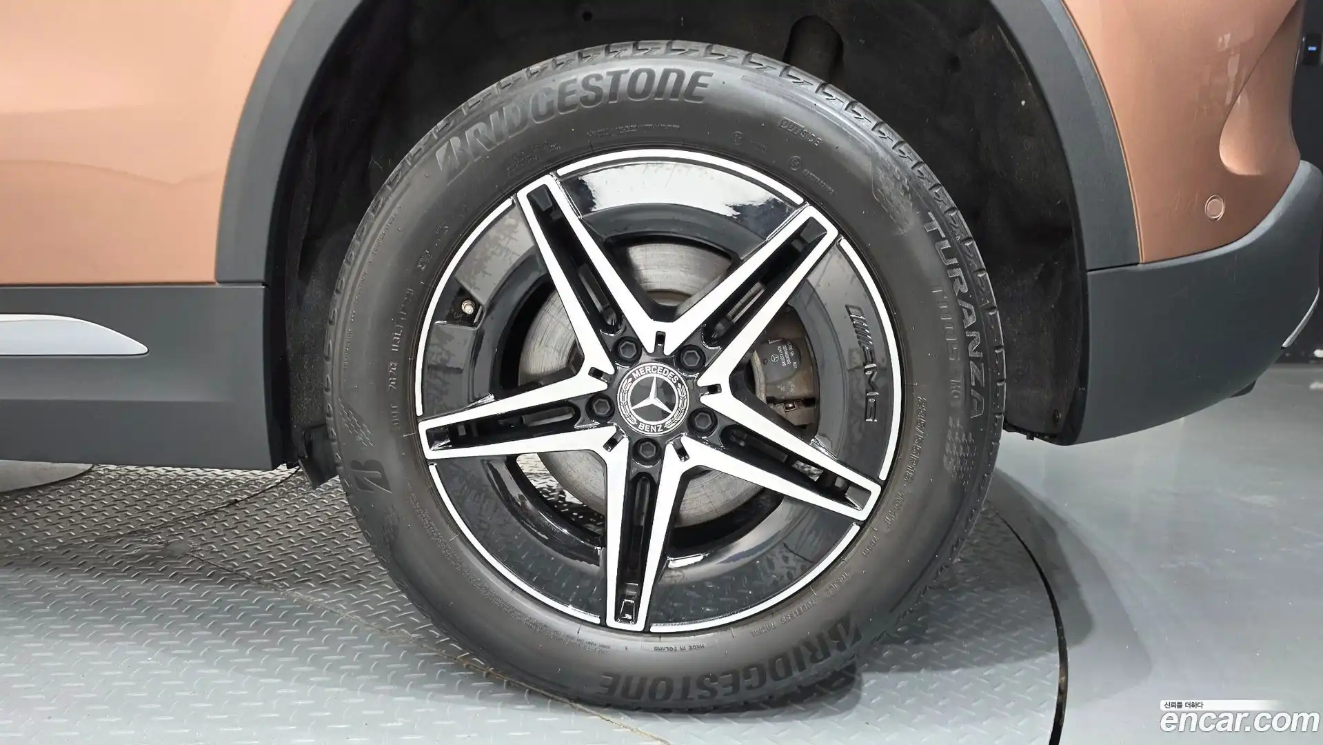 EQA Mercedes-Benz 2022.3-OUTER-031