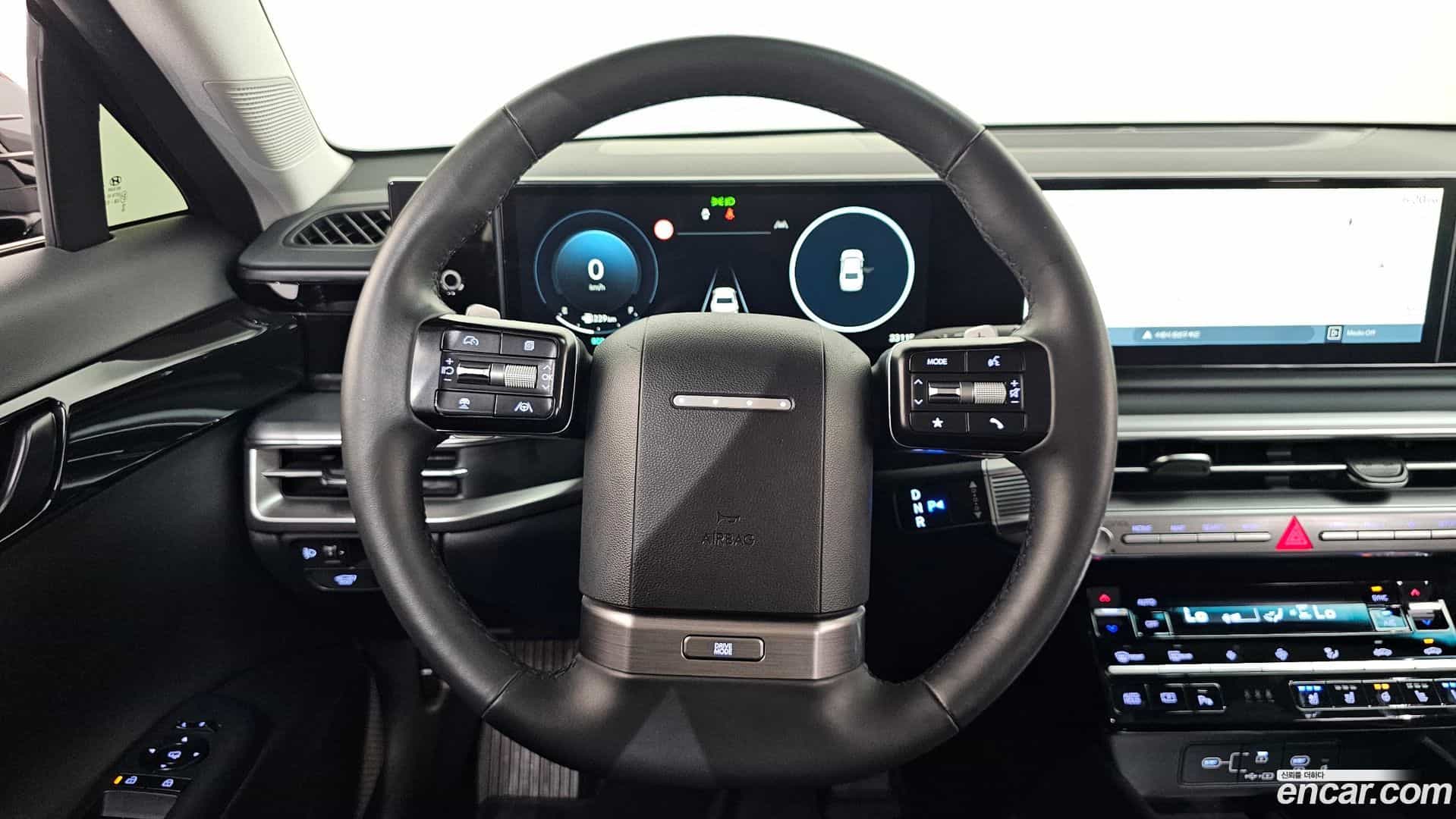 Grandeur Hyundai 2023.7-OPTION-018