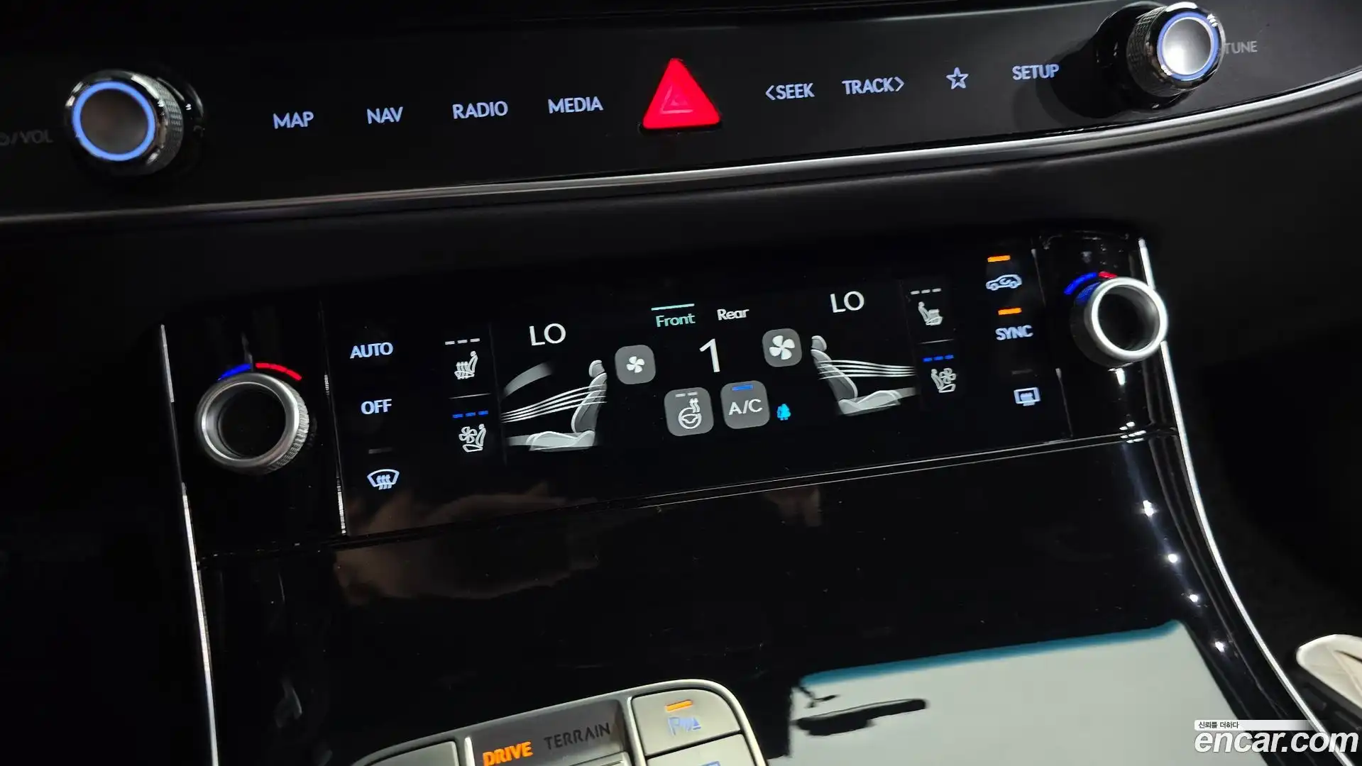 GV70 Genesis 2025.1-OPTION-044