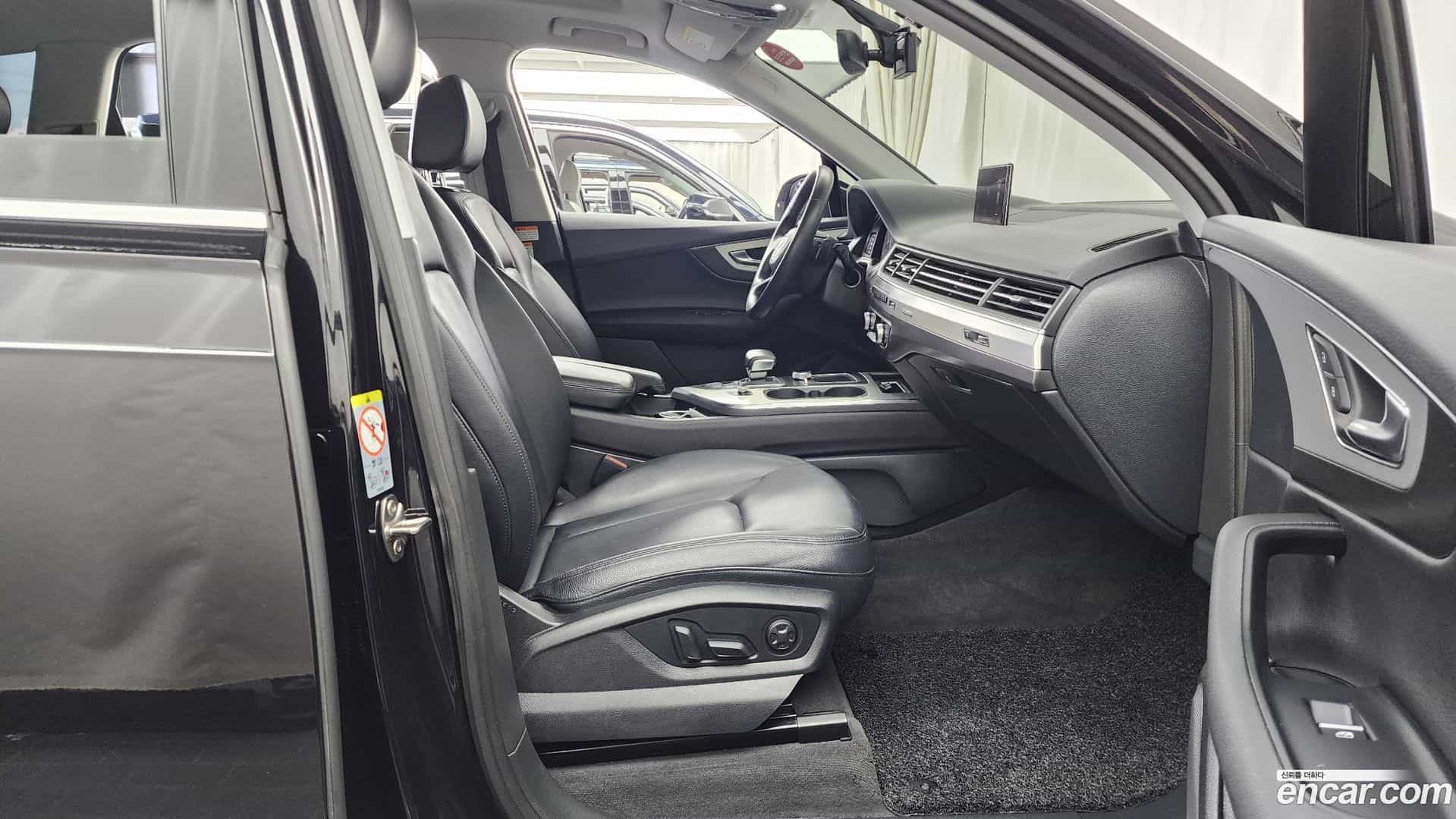 Q7 Audi 2019.9-OPTION-015