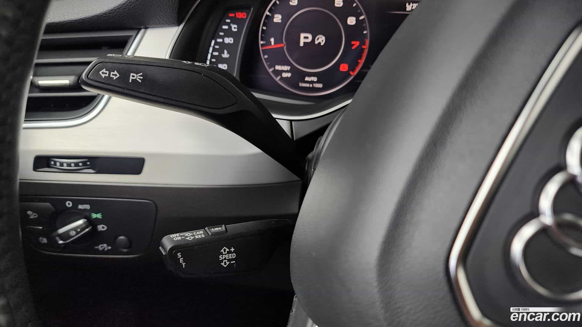 Q7 Audi 2019.9-OPTION-040