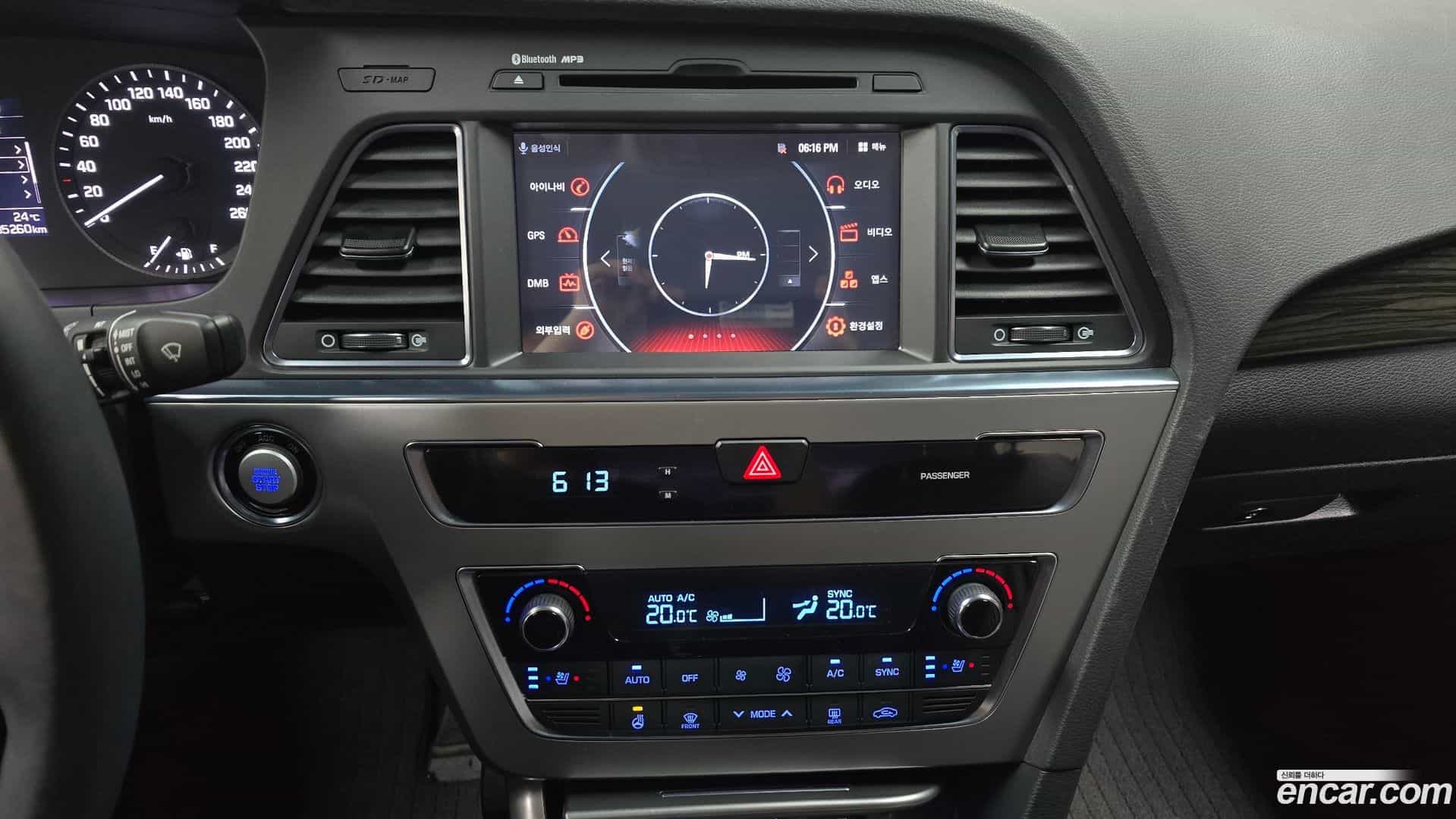 Sonata Hyundai 2015.5-OPTION-017