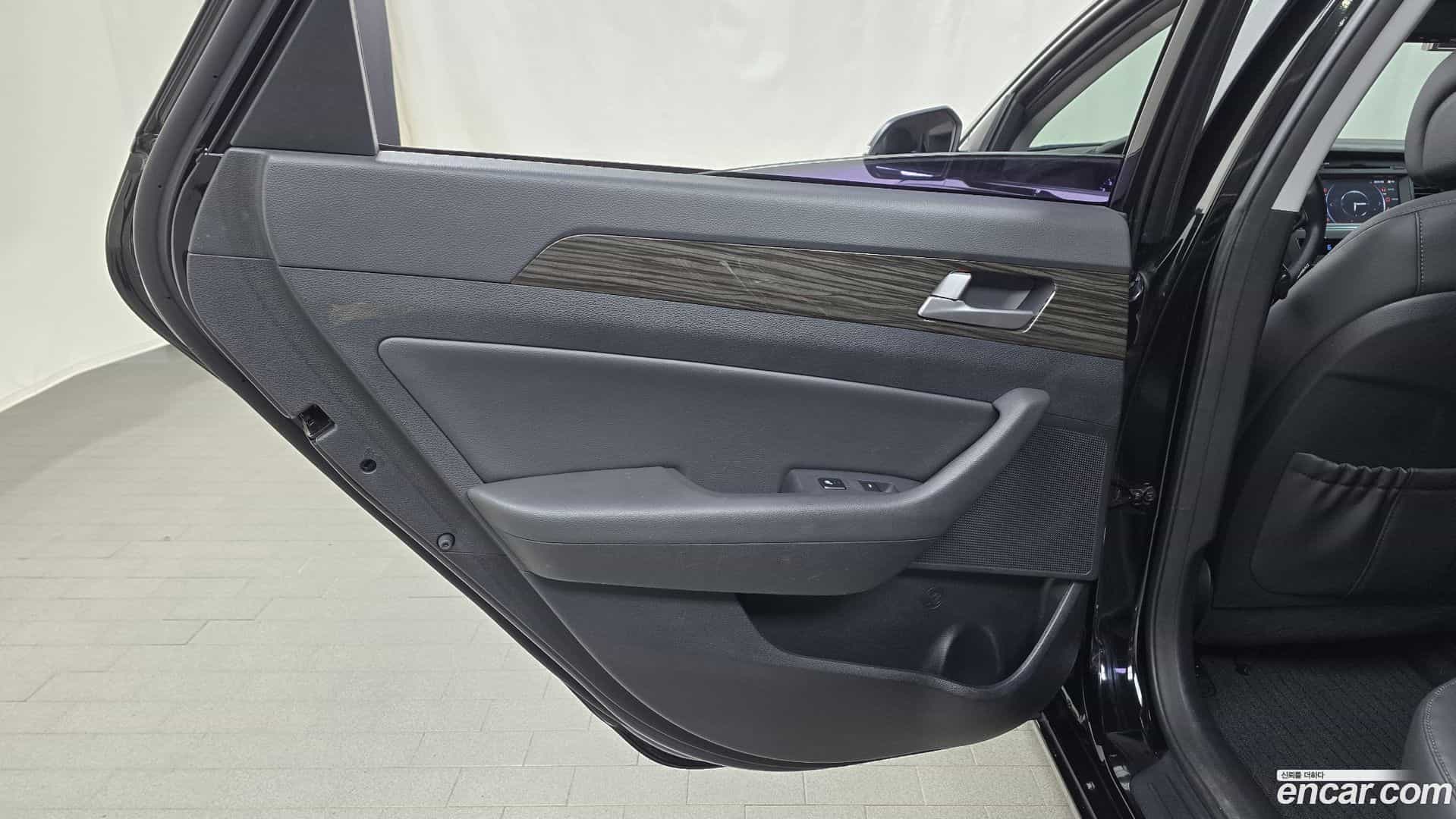 Sonata Hyundai 2015.5-INNER-035