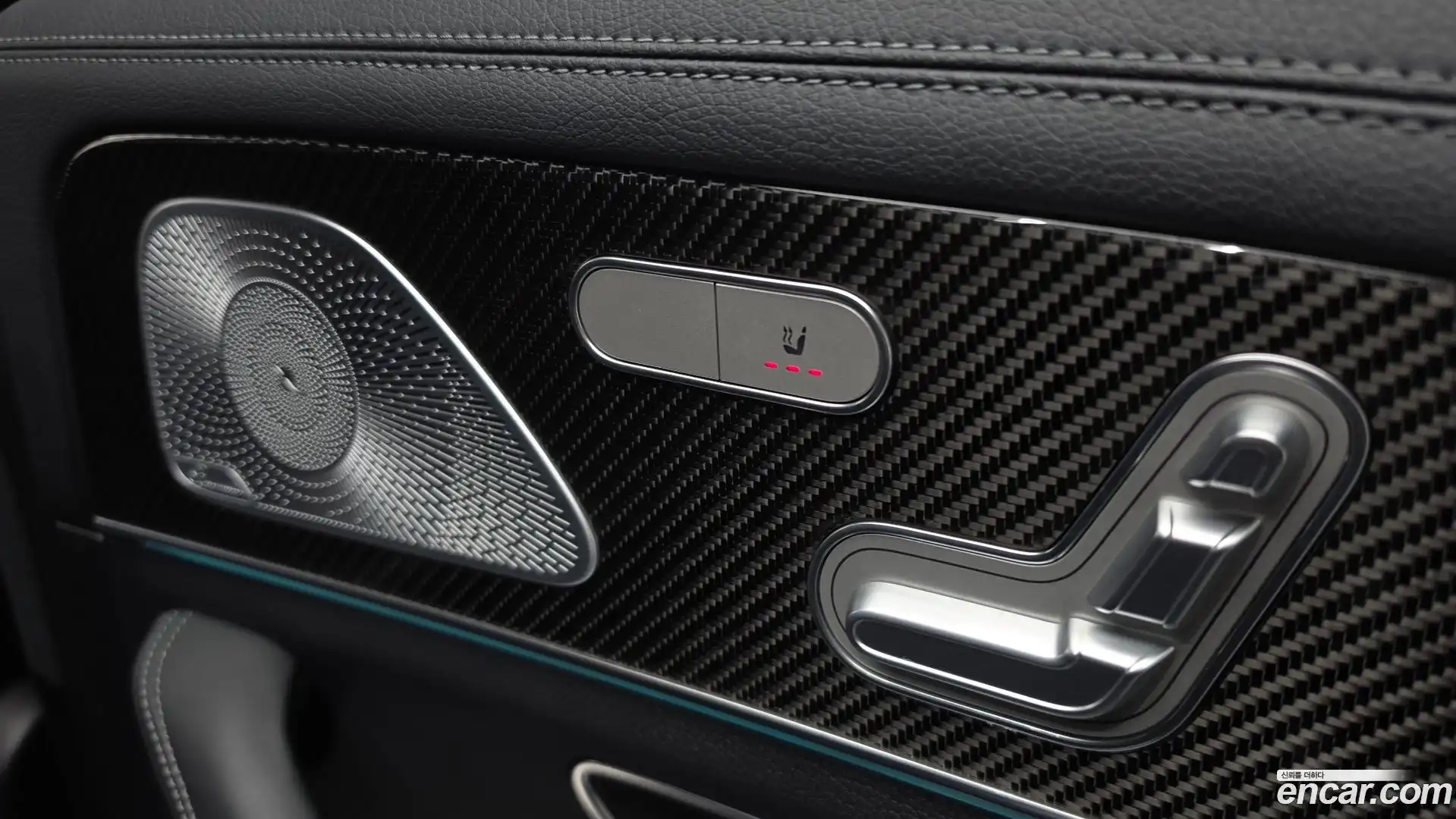 GLE-Class Mercedes-Benz 2020.11-OPTION-023