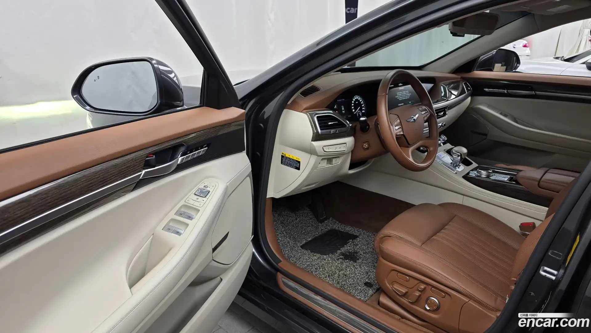 G90 Genesis 2021.2-INNER-010