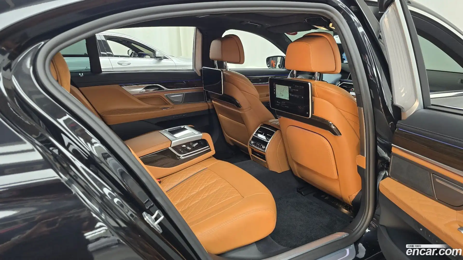 7-Series BMW 2021.4-OPTION-015