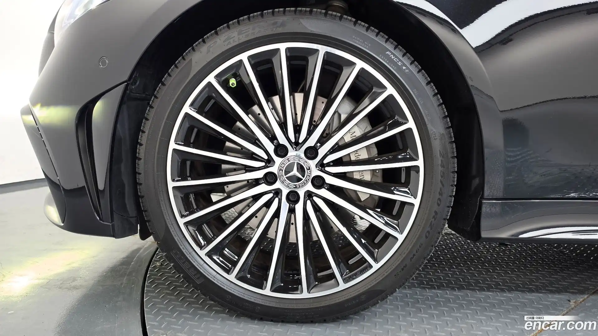 CLS-Class Mercedes-Benz 2023.9-OUTER-005