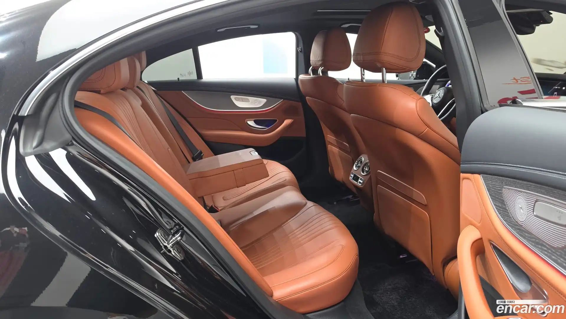 CLS-Class Mercedes-Benz 2023.9-OPTION-015