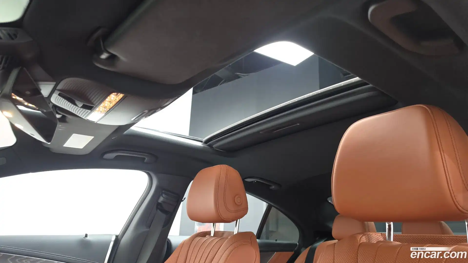 CLS-Class Mercedes-Benz 2023.9-OPTION-023