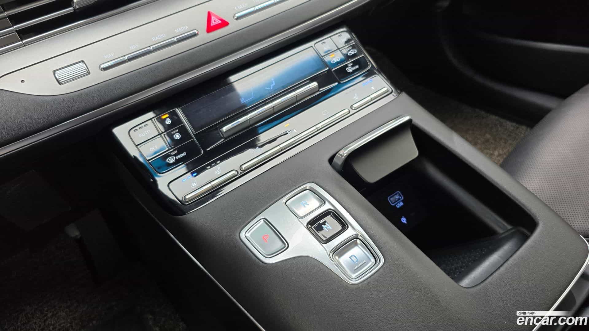 Grandeur Hyundai 2021.4-INNER-009