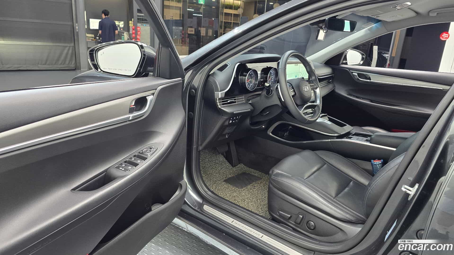 Grandeur Hyundai 2021.4-INNER-010