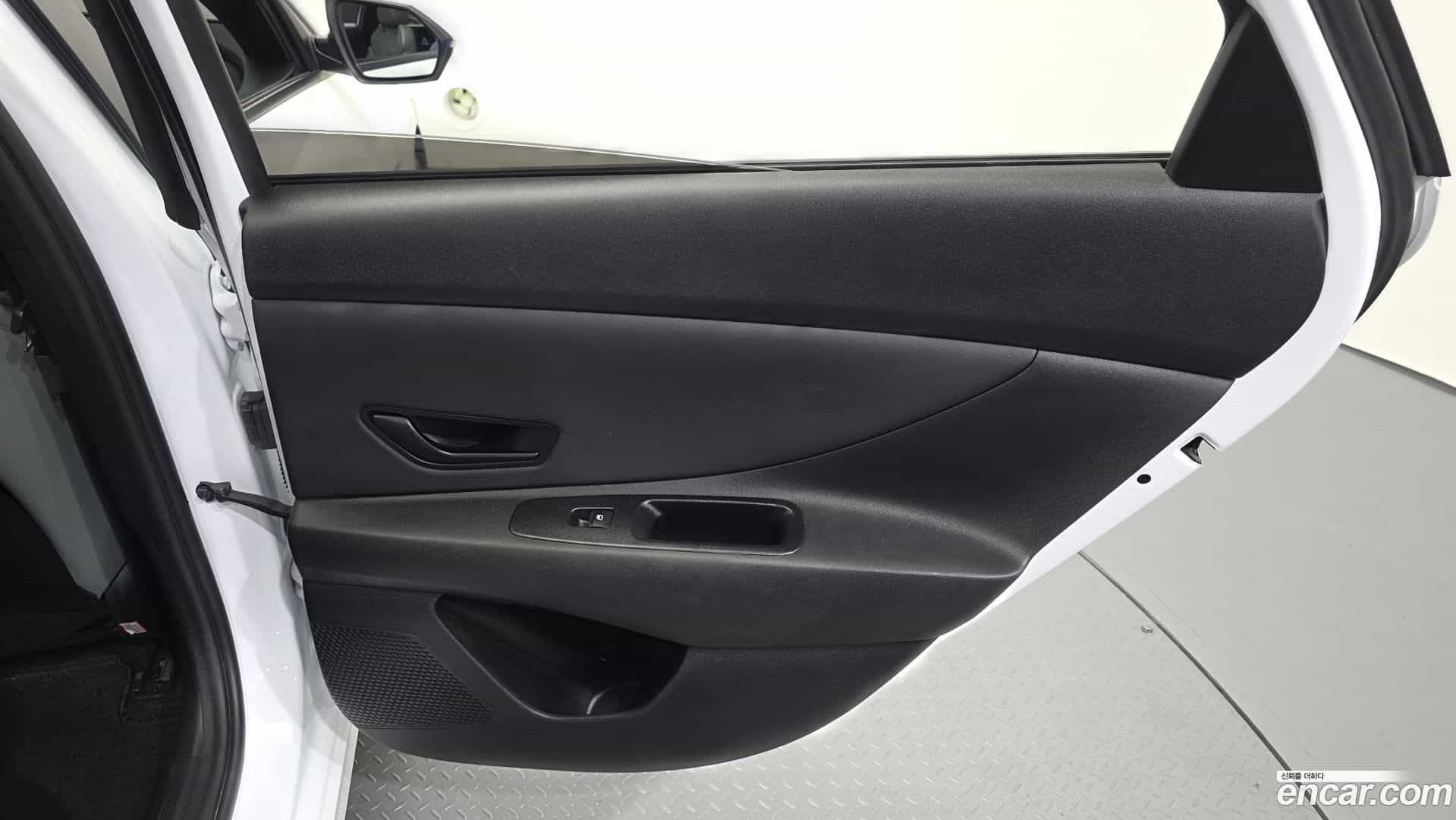 AVANTE Hyundai 2025.7-INNER-035