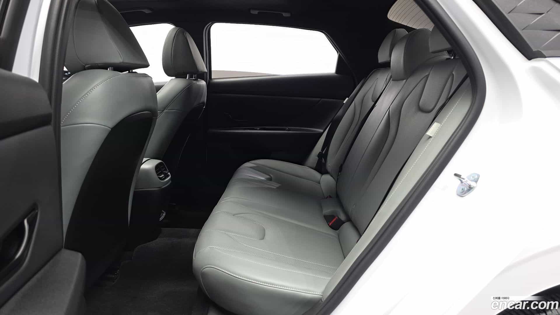 AVANTE Hyundai 2025.7-INNER-036