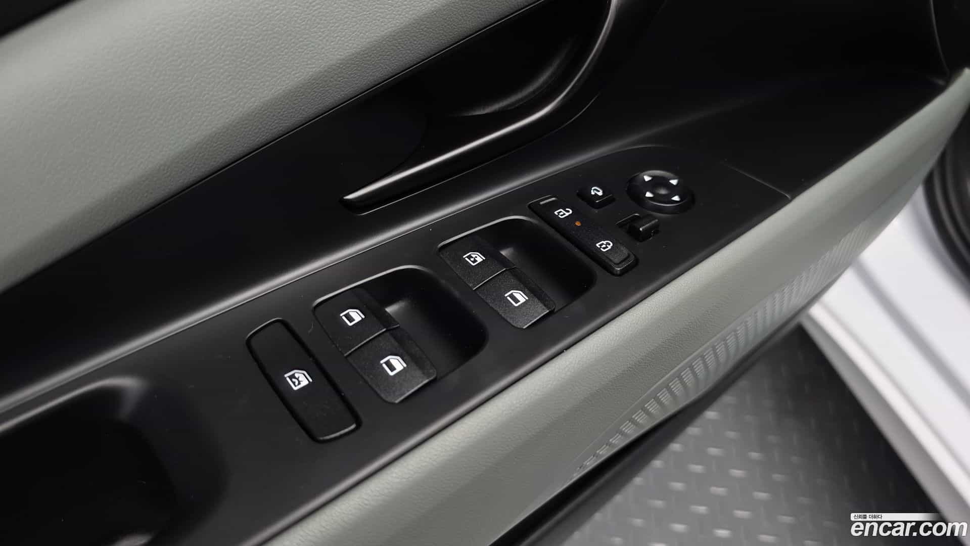 AVANTE Hyundai 2025.7-OPTION-040