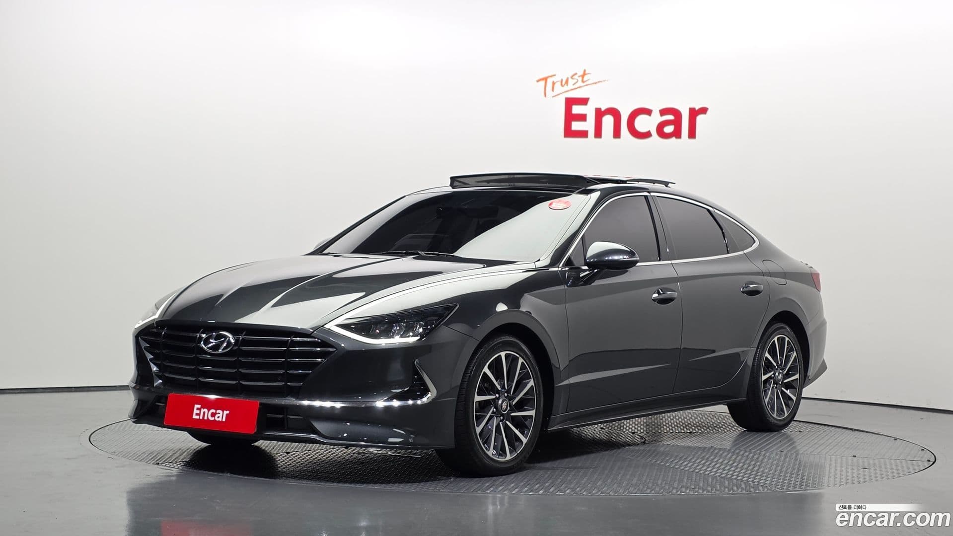 Main__Slider__Photo:Sonata Hyundai 2019.6-0