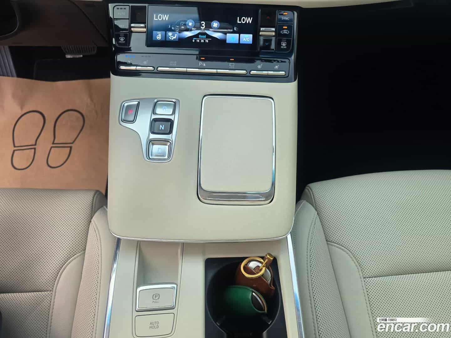 Grandeur Hyundai 2022.4-OPTION-018